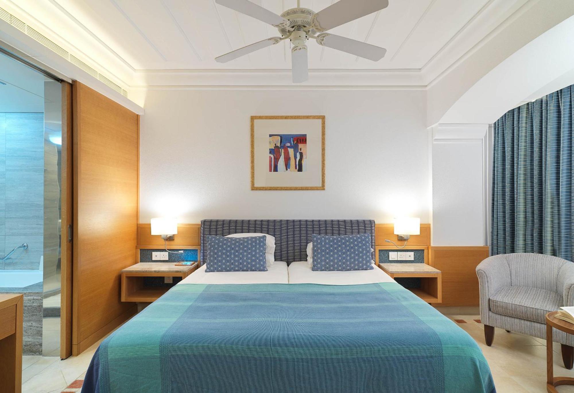 Columbia 5* Pissouri
