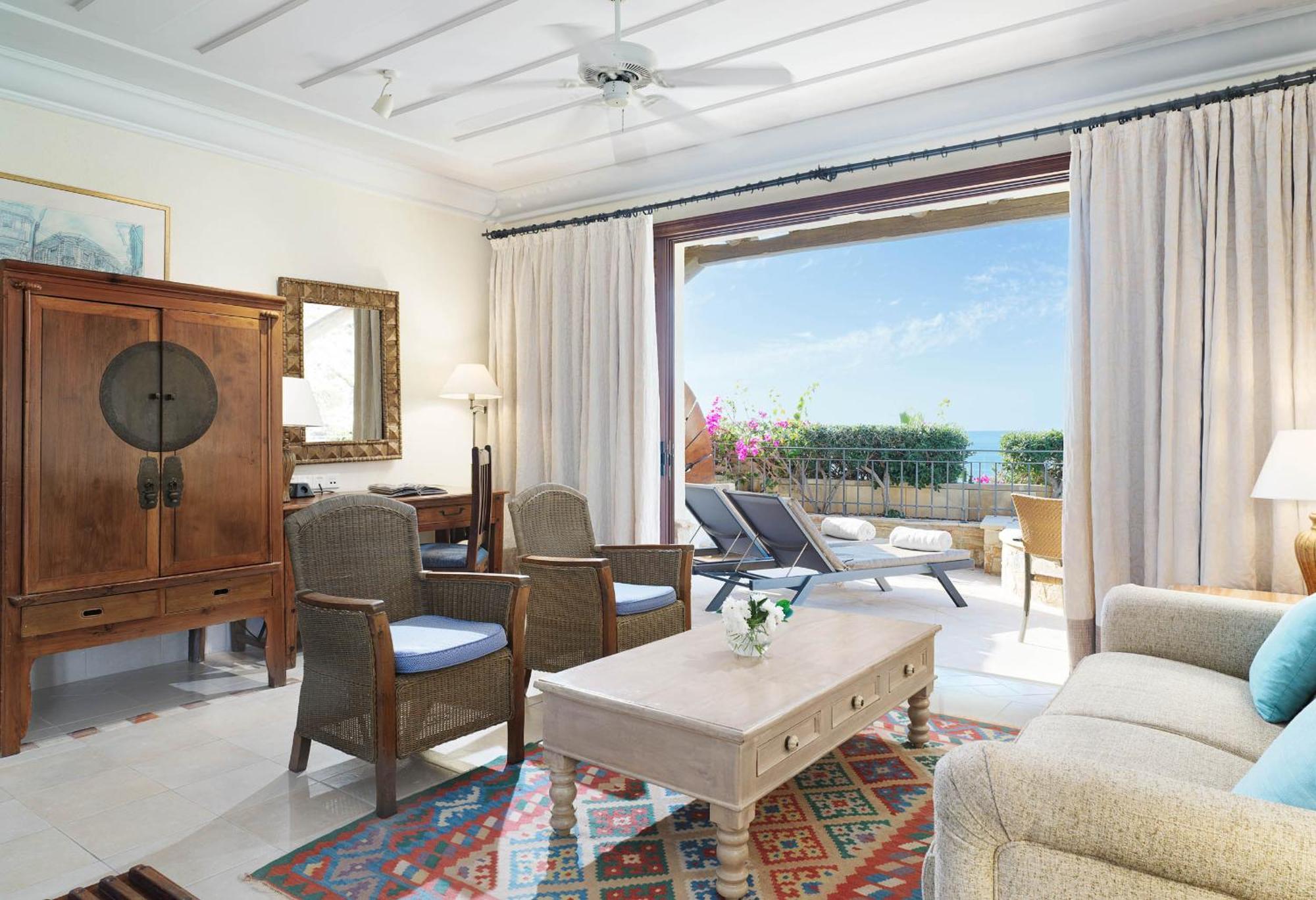 Columbia Hotel 5*