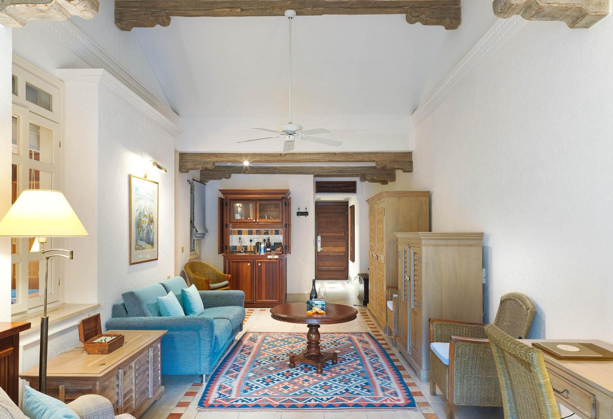 Hotel Columbia