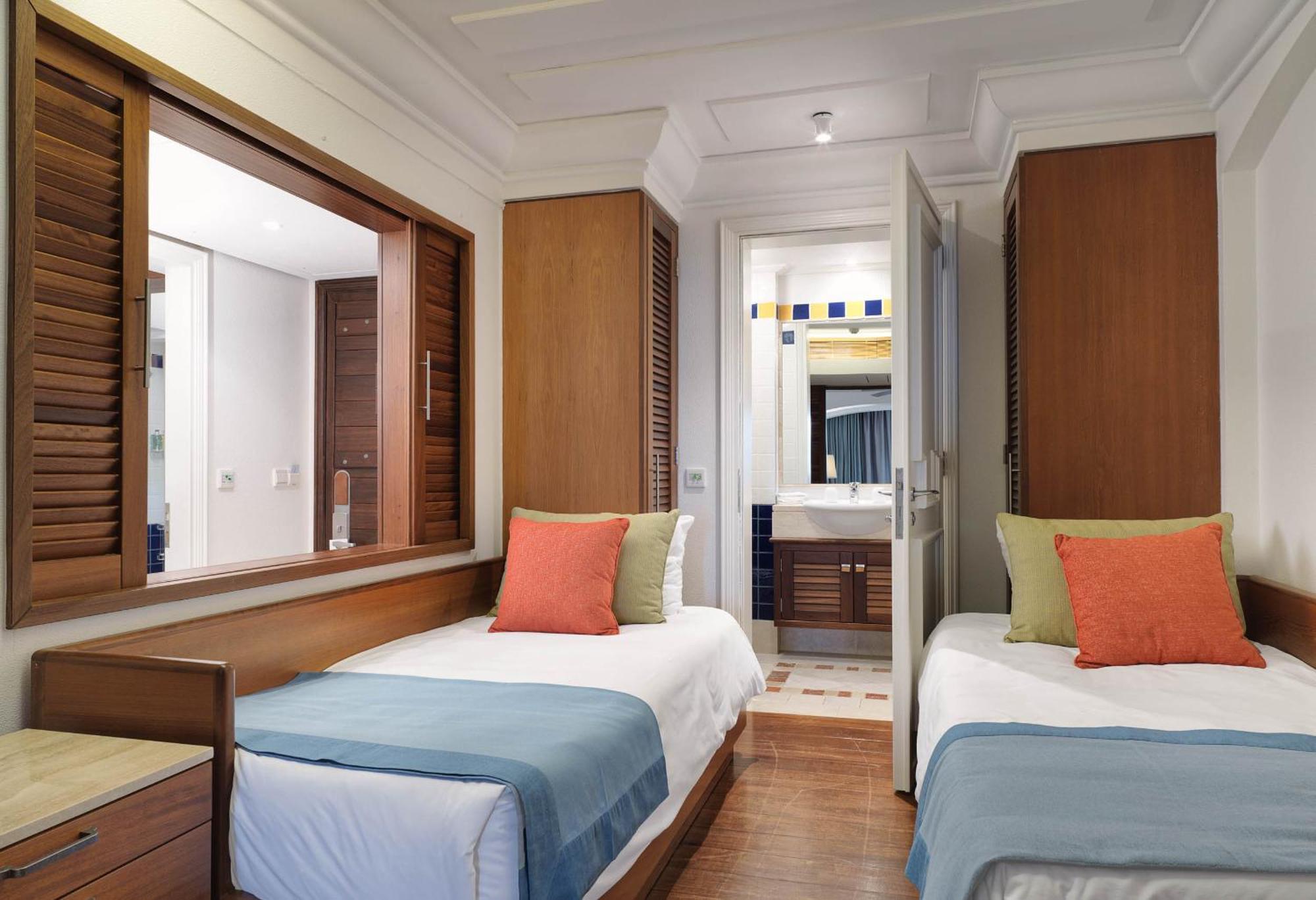 Columbia 5* Pissouri