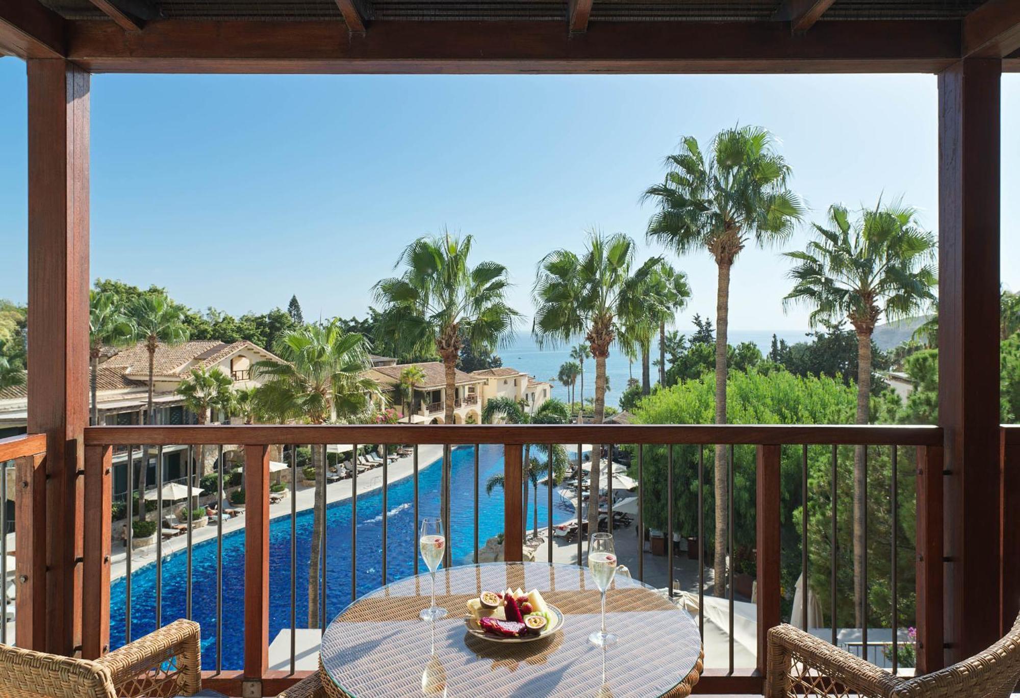 Hotel Columbia Pissouri