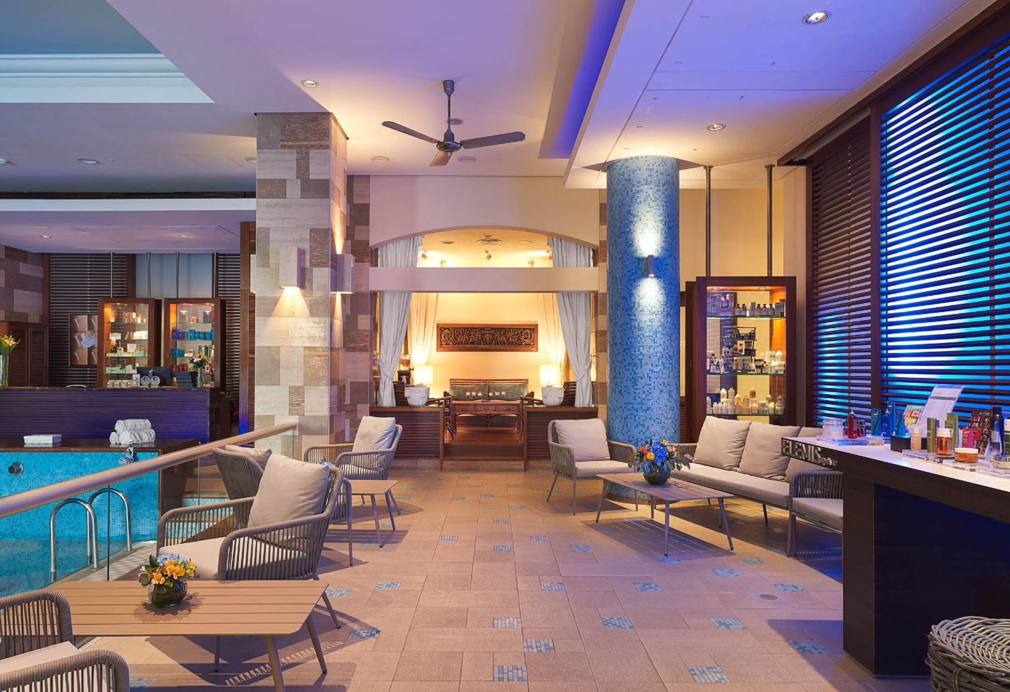 Hotel Columbia