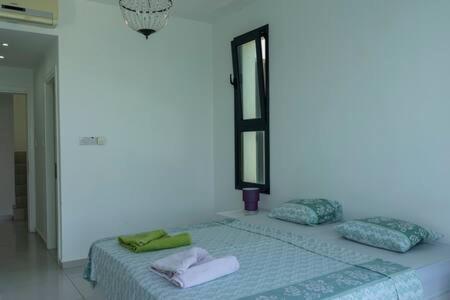 Joya Cypern Seaside Luxurious And Private Pool Villa Akanthou