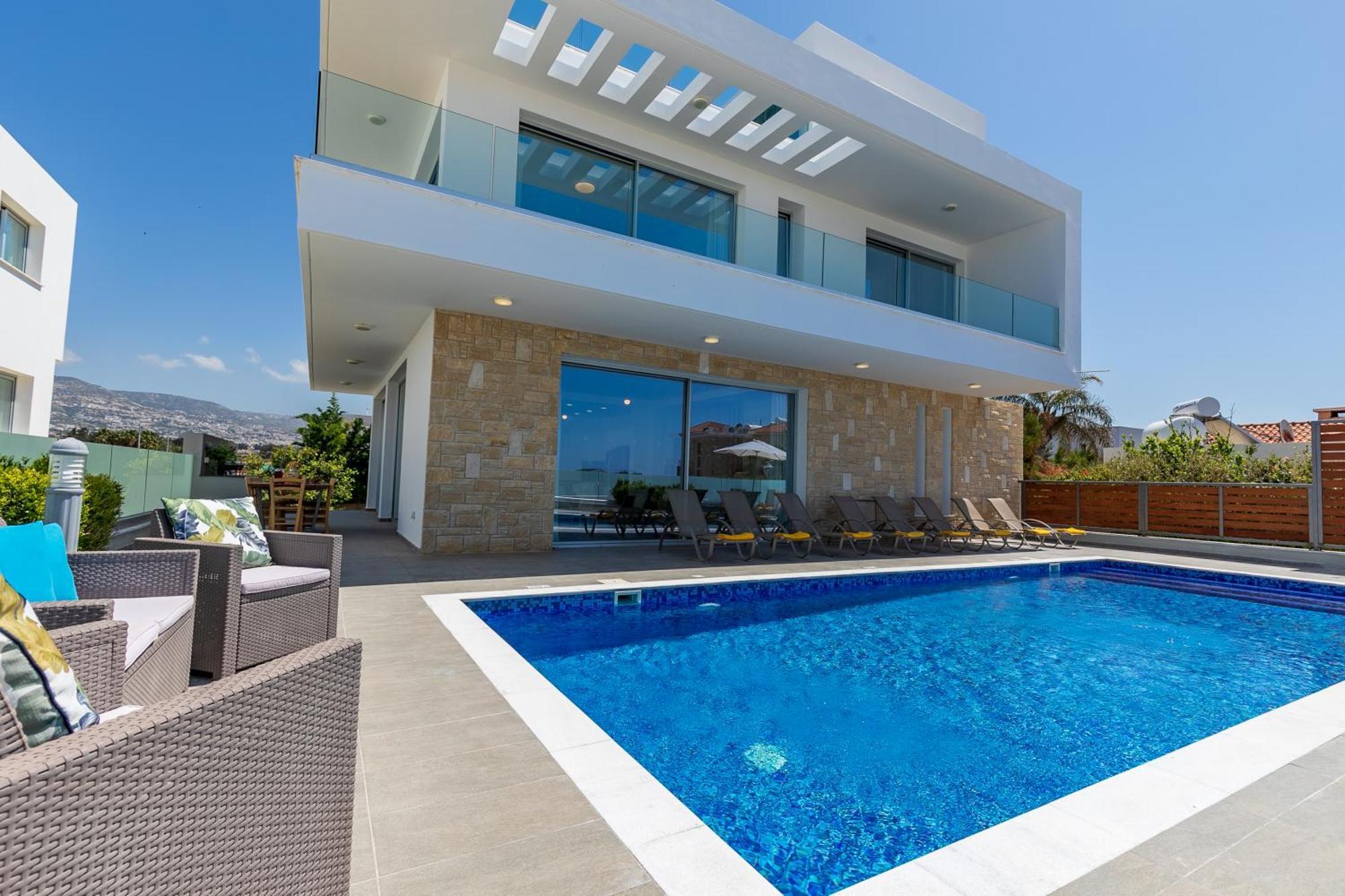Sea Point Villa Coral Bay