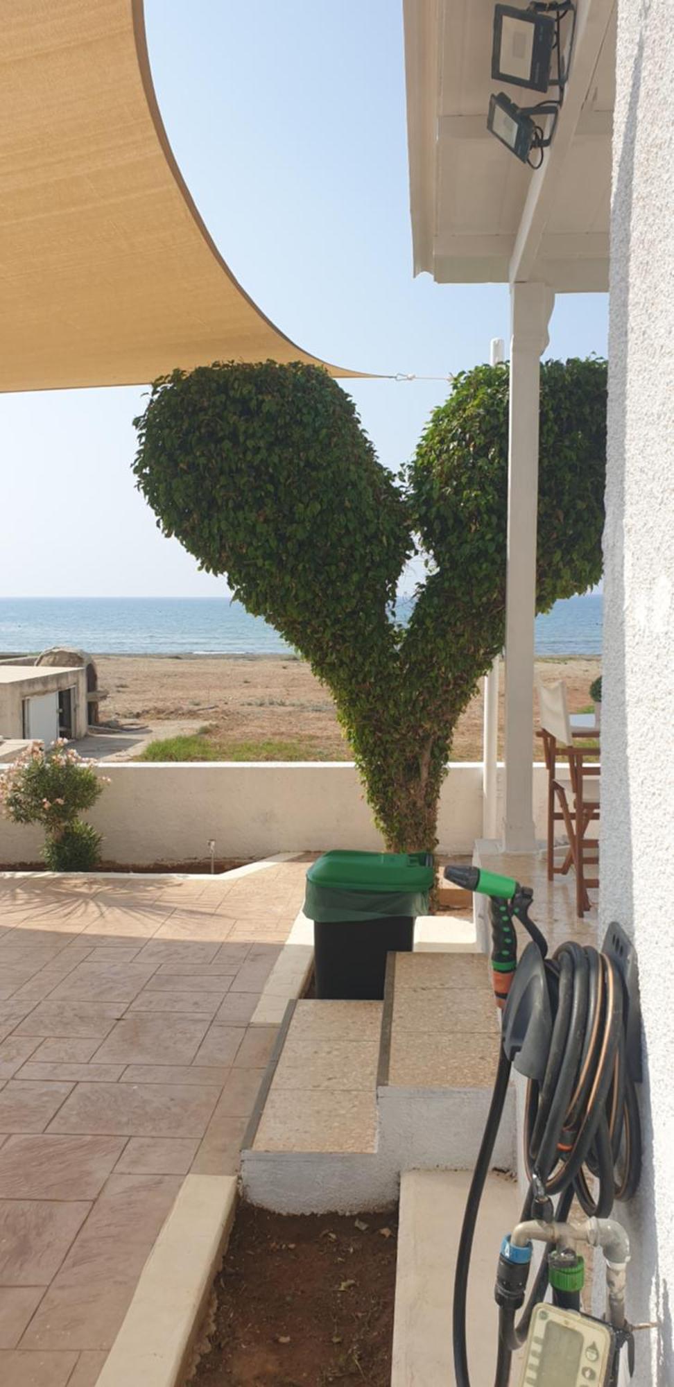 Villa Sea Heart Beachfront