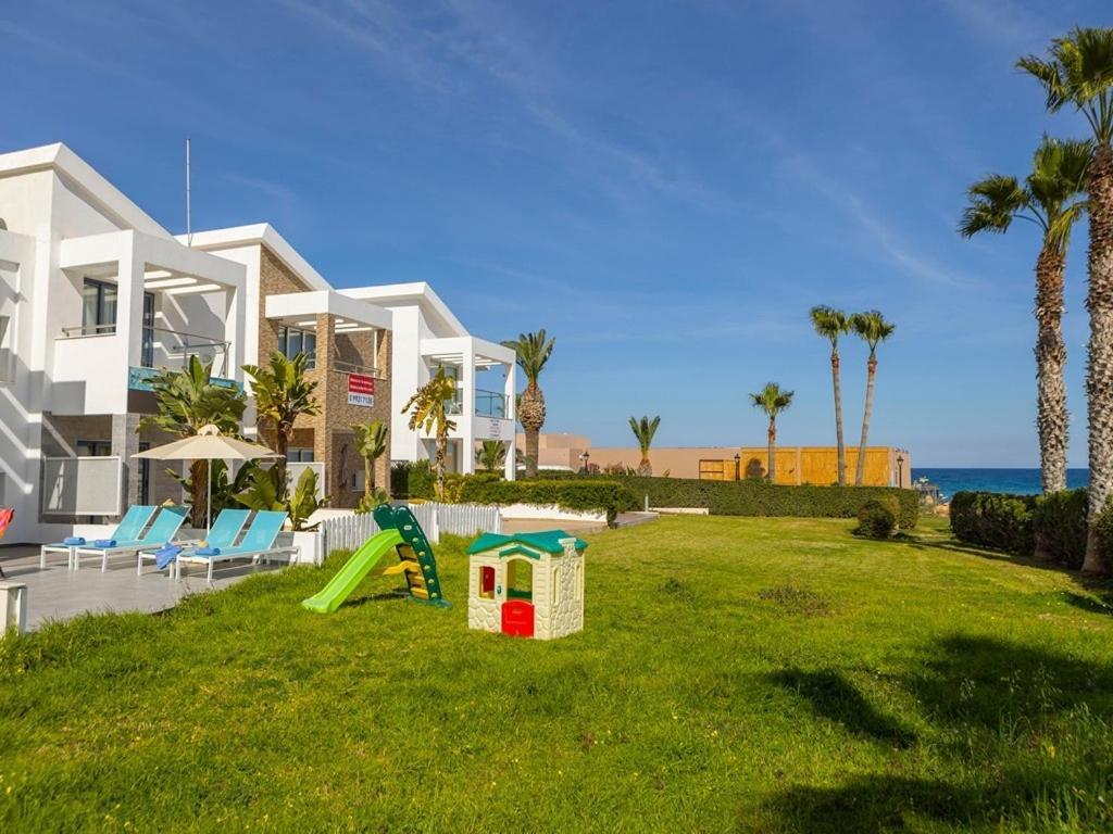 Nora Villa Protaras