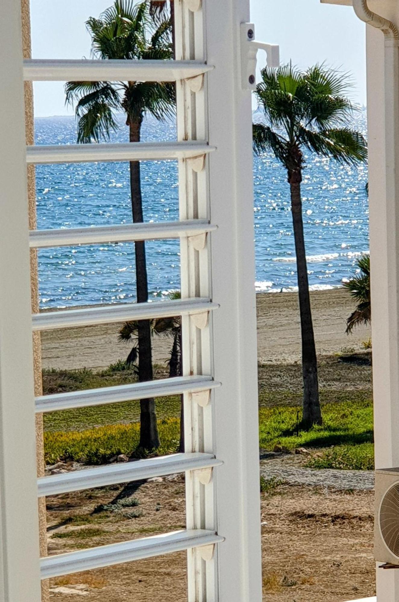 Sea Heart Beachfront Villa