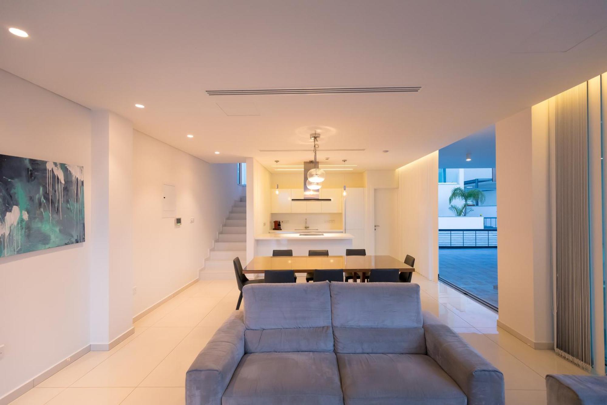Seaview Luxury Jacuzzi & Pool! 2 Min * Protaras