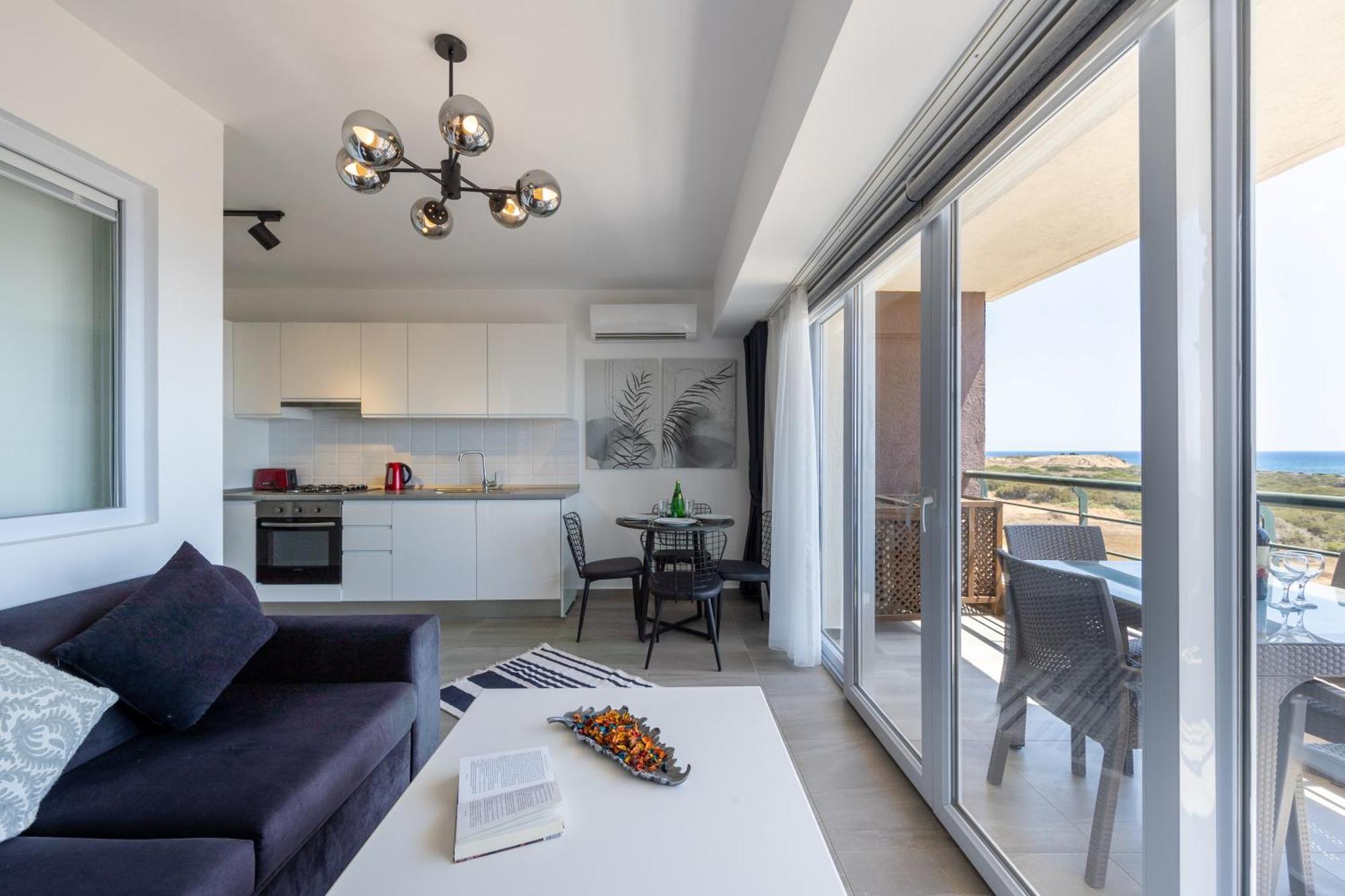 Thalassa & Retreat *