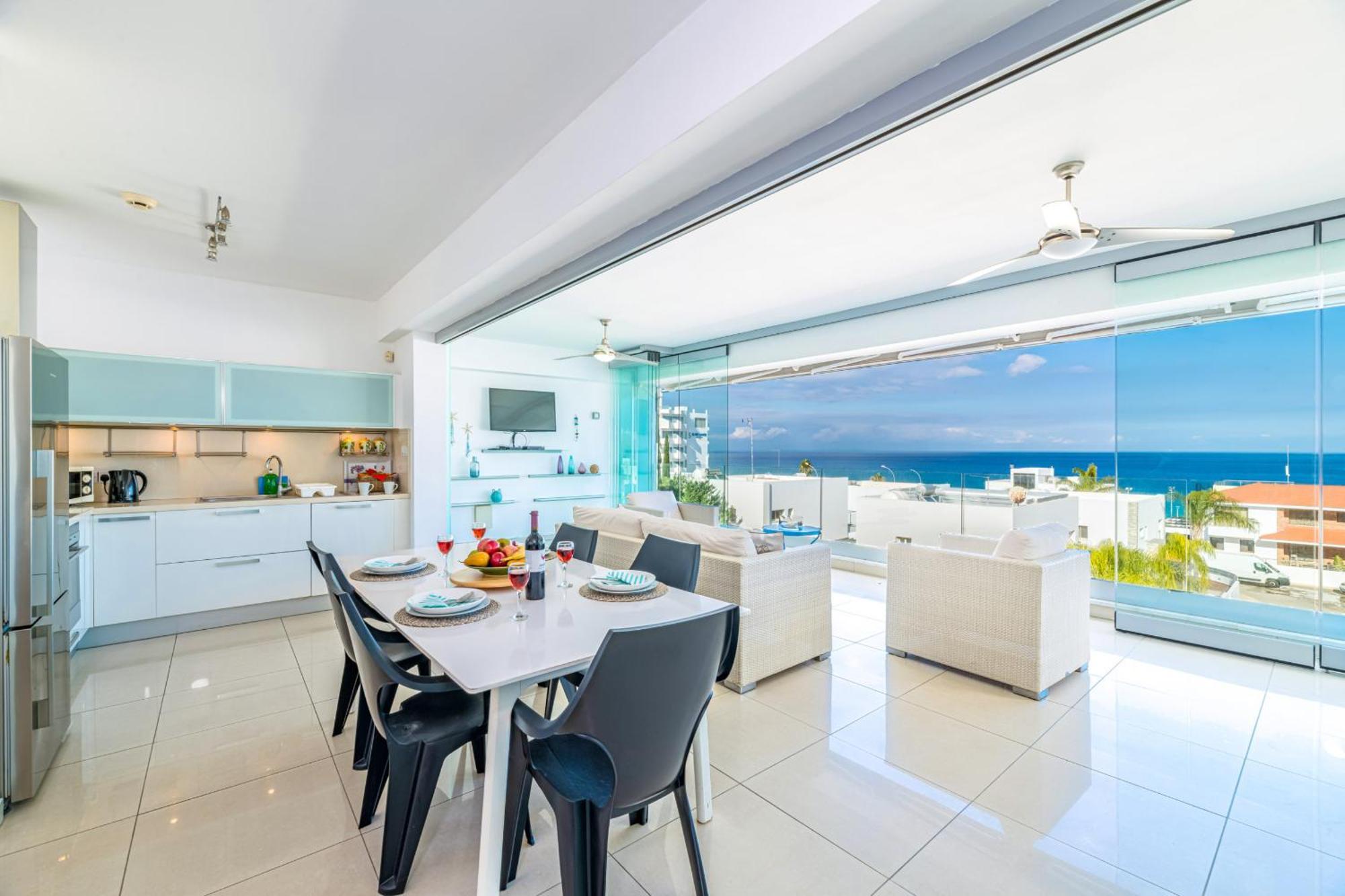 Silver Sands Penthouse *