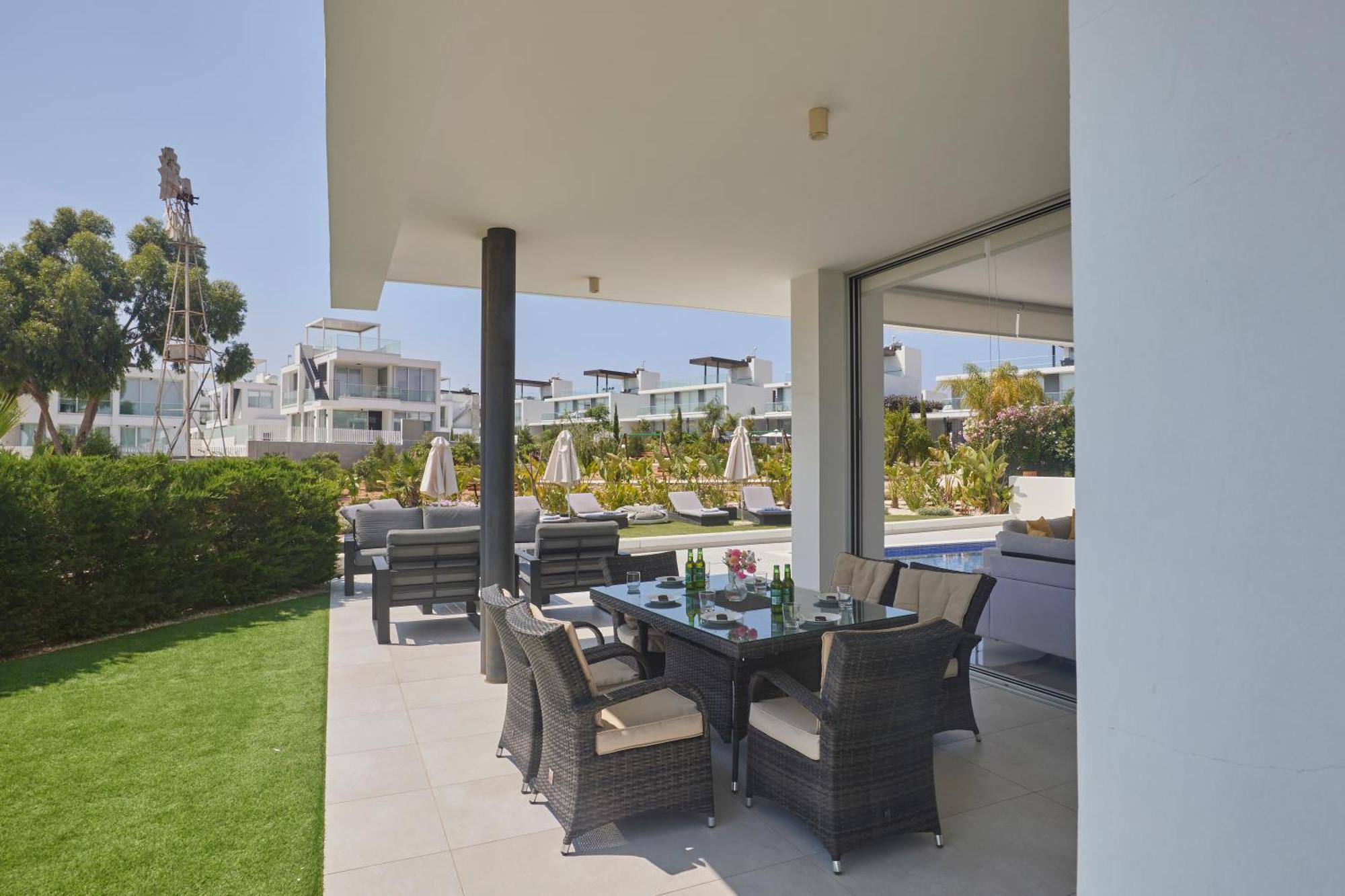 Olivine Pearl Villa *