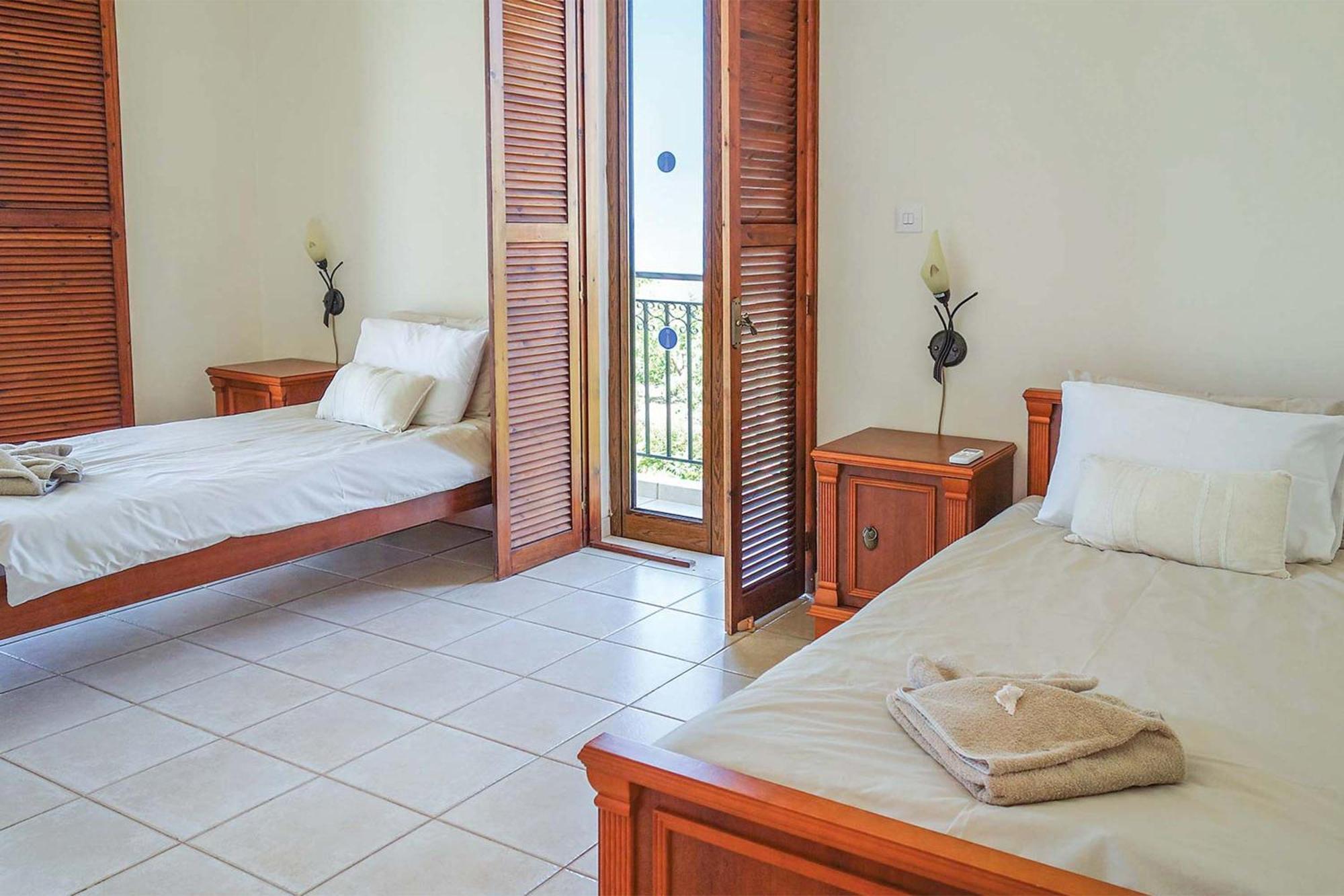 Wisteria Villa *