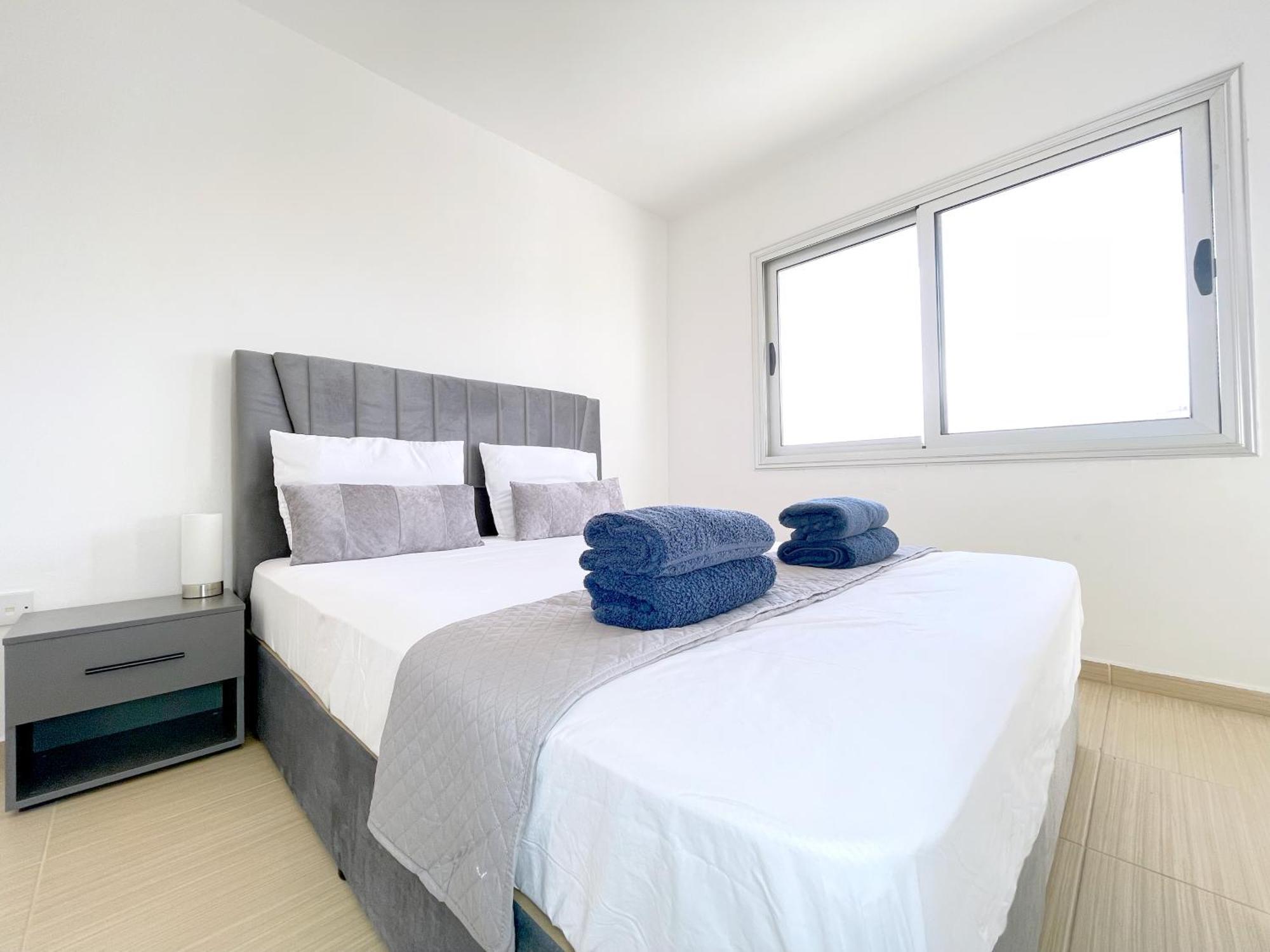 Sunset Pearl Apt. -