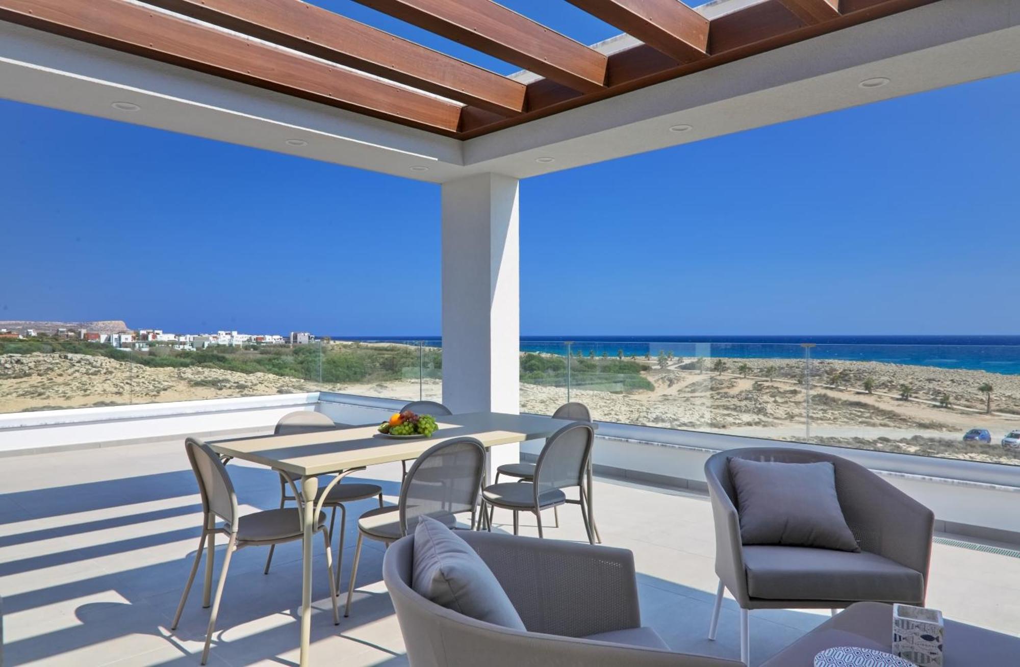 Pousada Beachfront Luxury Idania