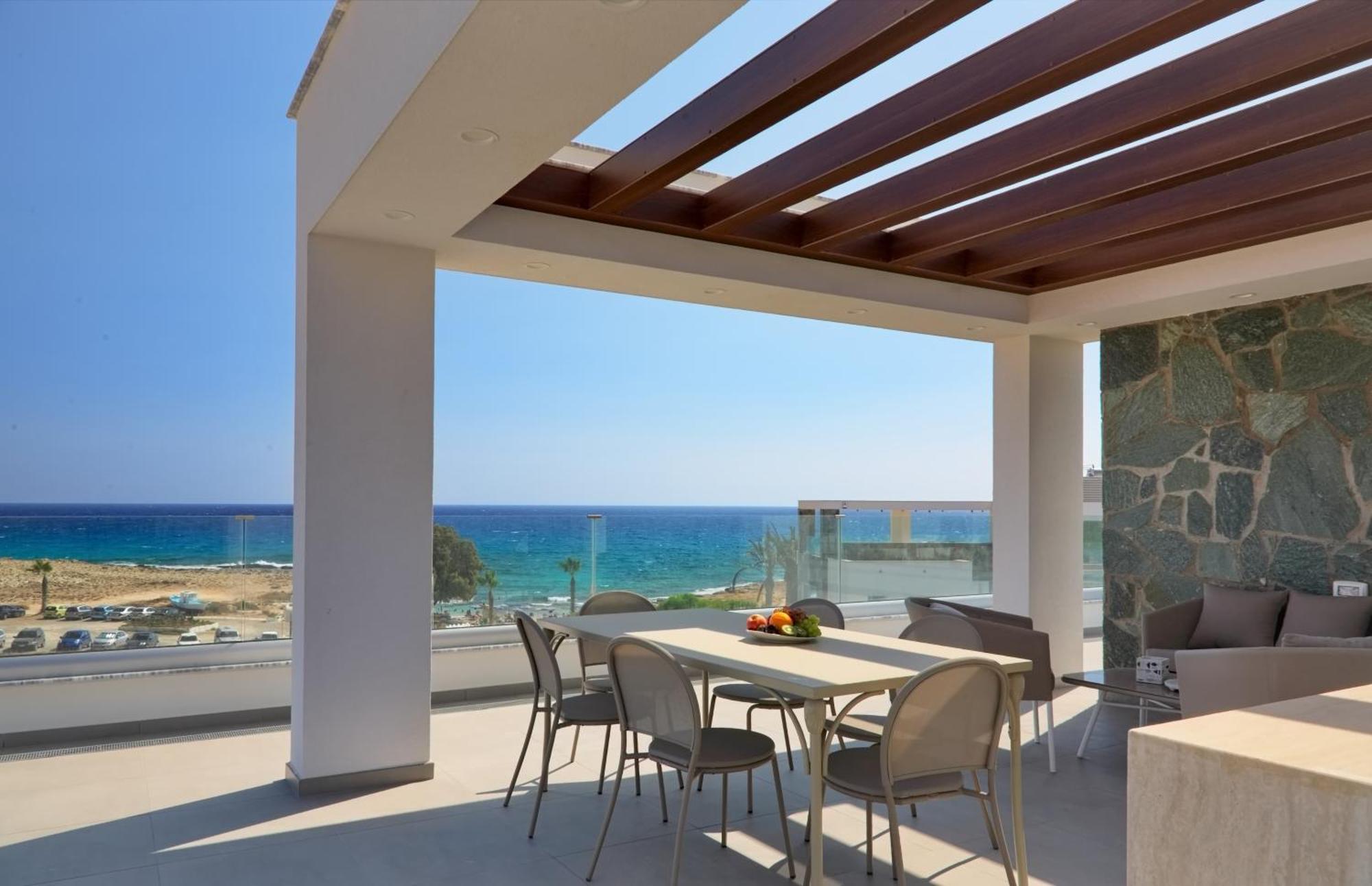 Beachfront Luxury Idania * Agia Napa