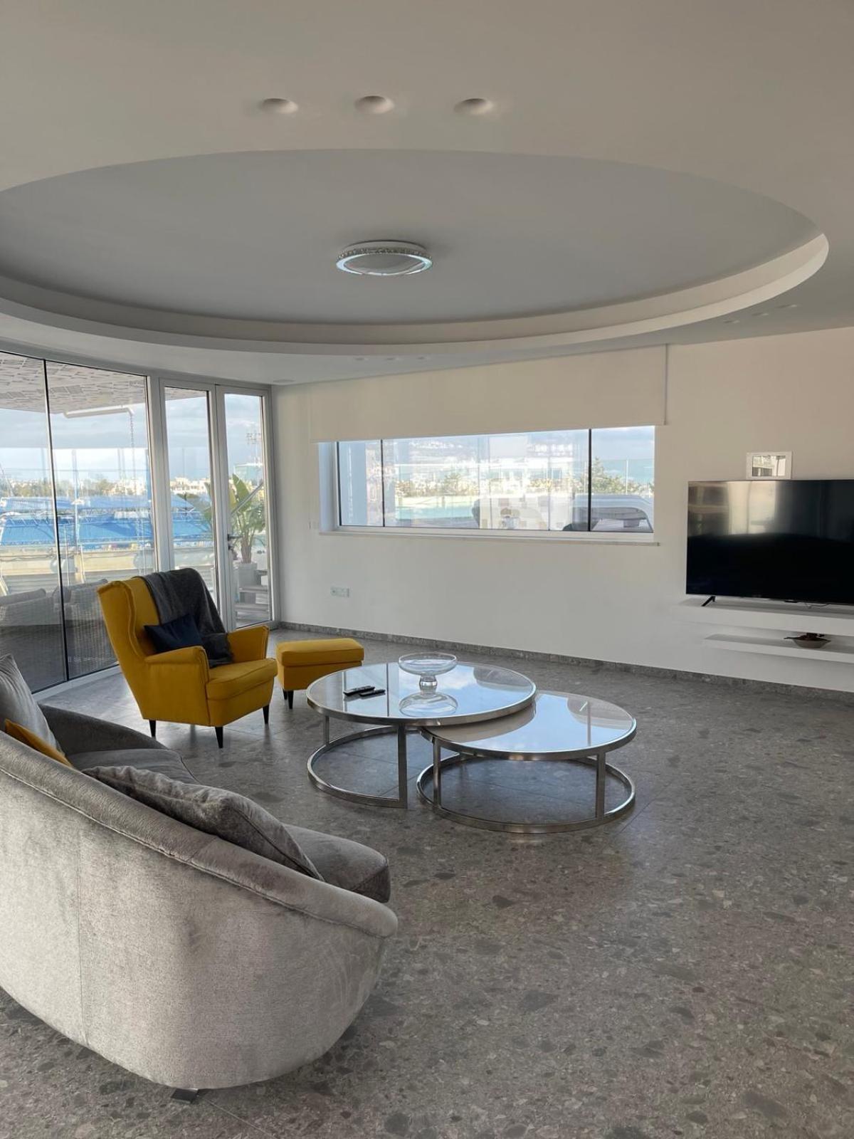 Mykonos Apartamento Paphos