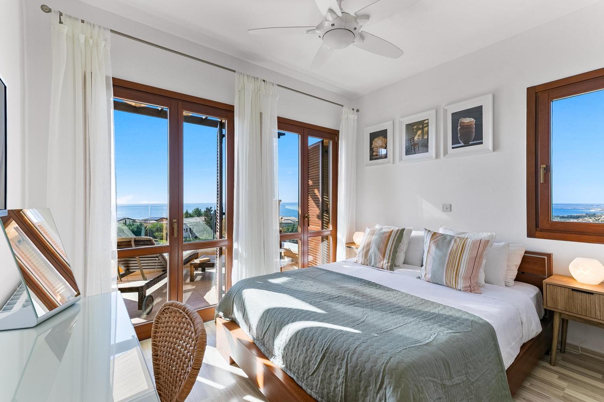 2 Bedroom Thalassa With Sea And Sunset Views, Aphrodite Hills * Kouklia