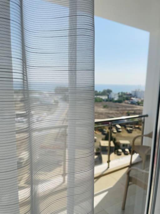 Penthouse Am Long Mit Meerblick * Trikomo
