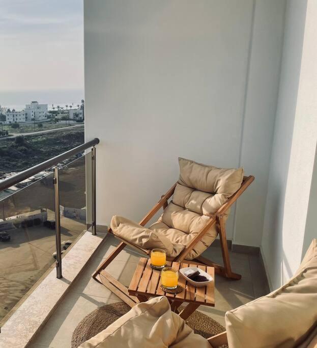 Penthouse Am Long Mit Meerblick Trikomo