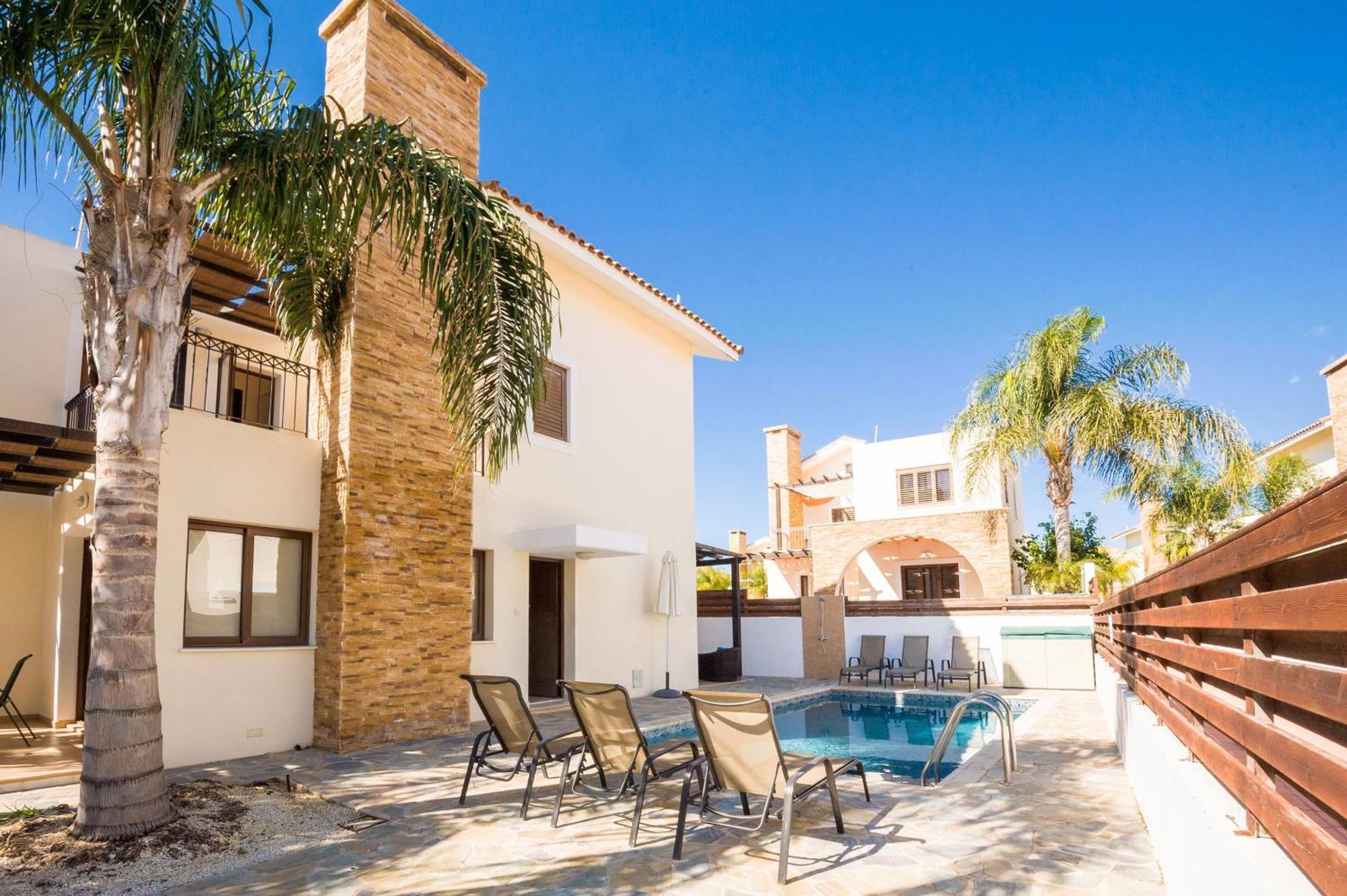 Holiday home Ioanna - 50m From Med Sea