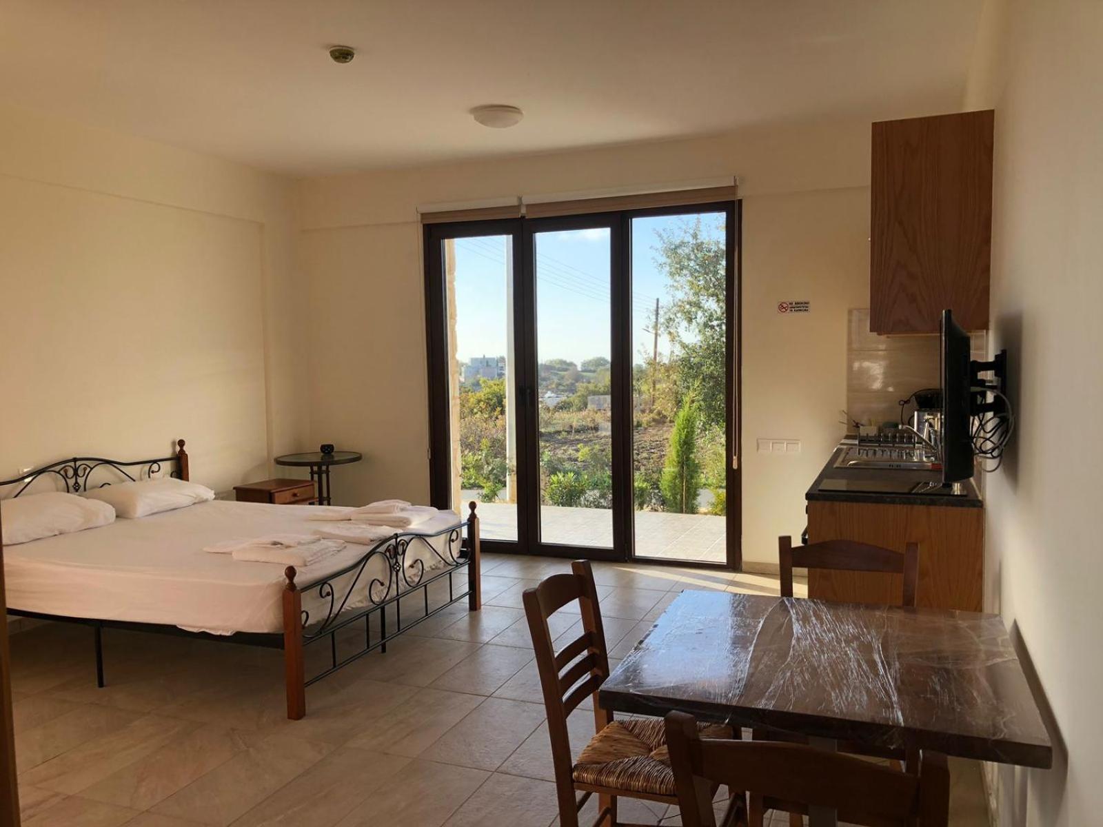 Daniel's * Paphos
