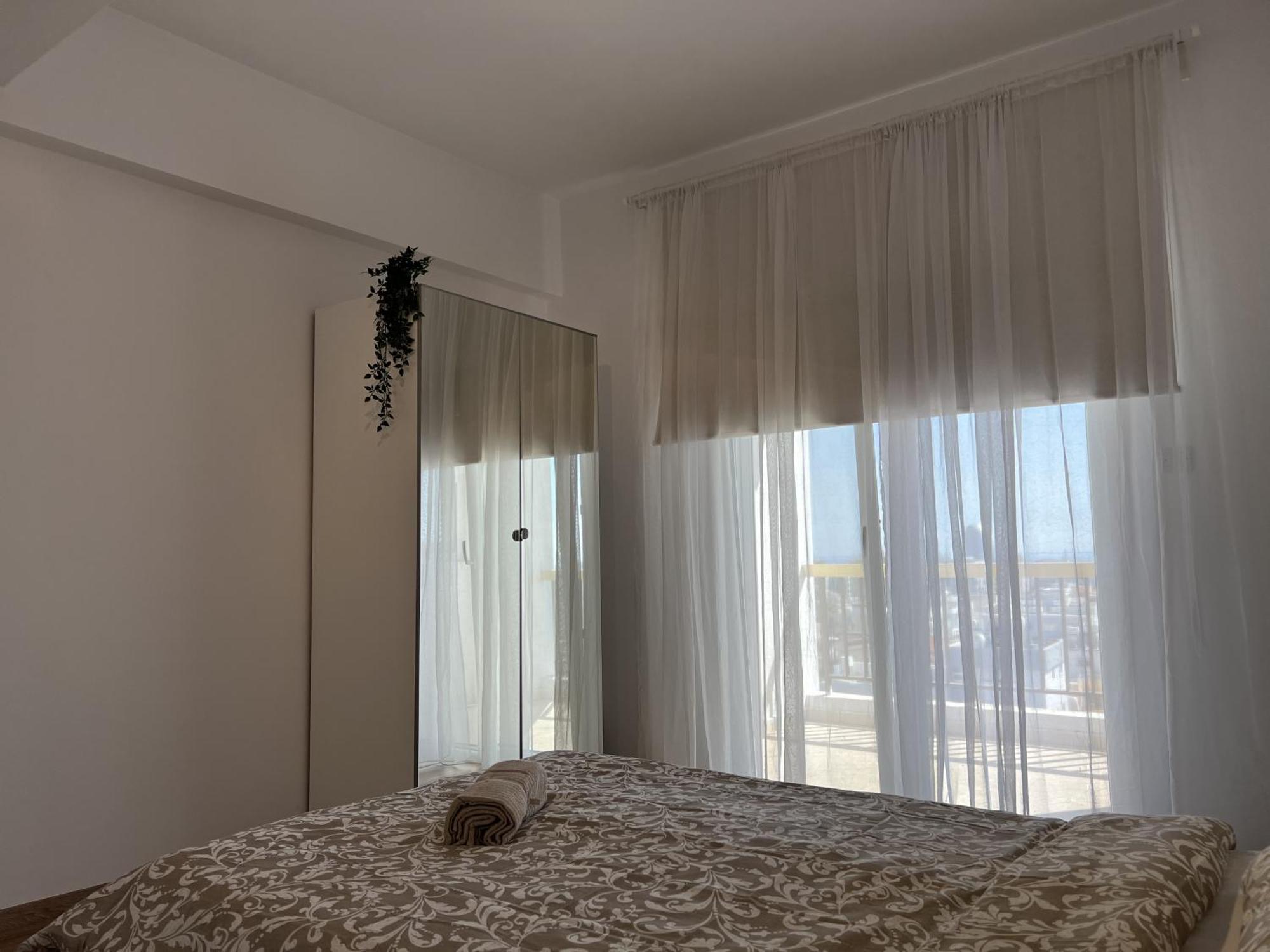Apartment Sunny