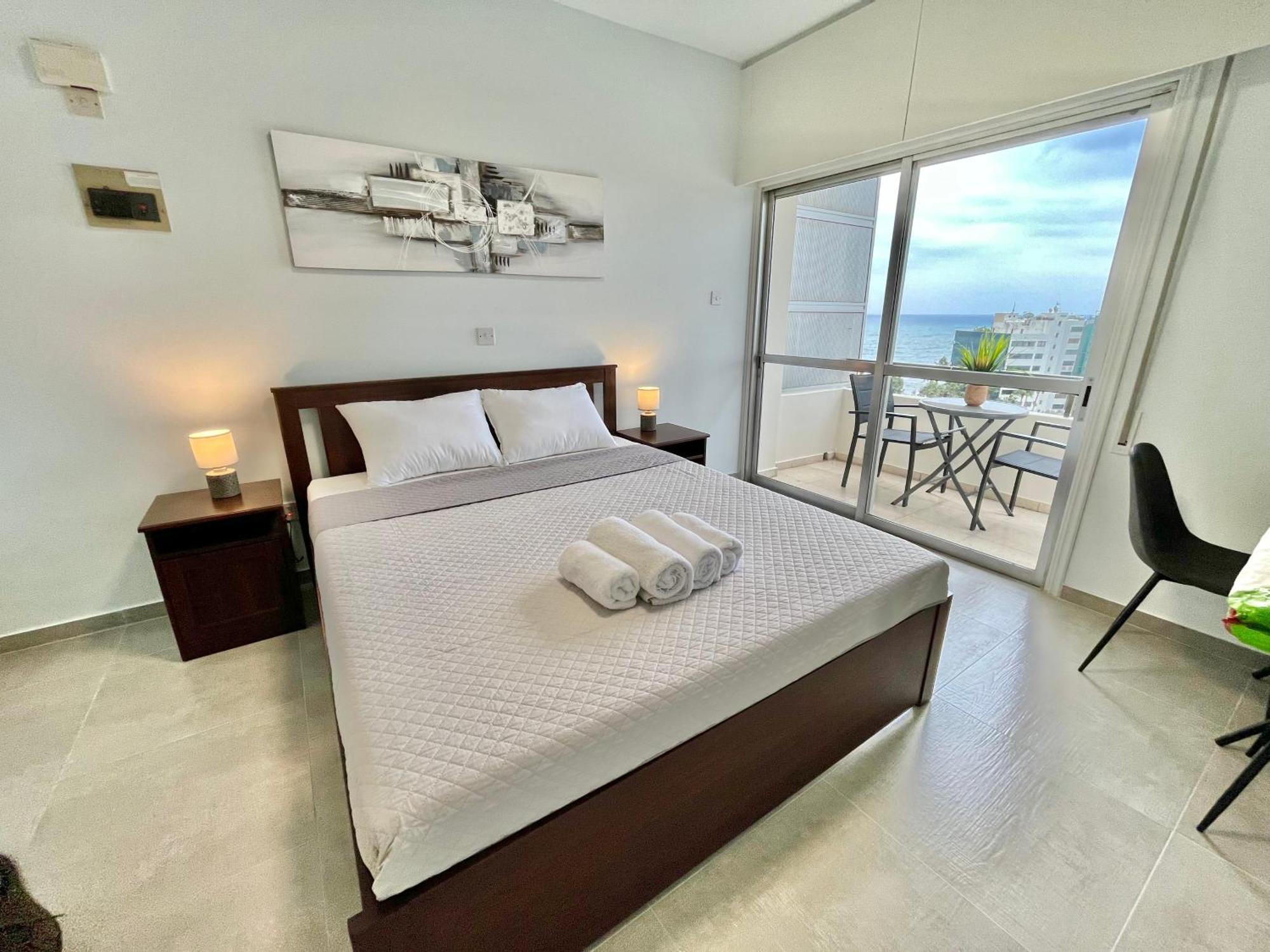 Enaerios Seaview *