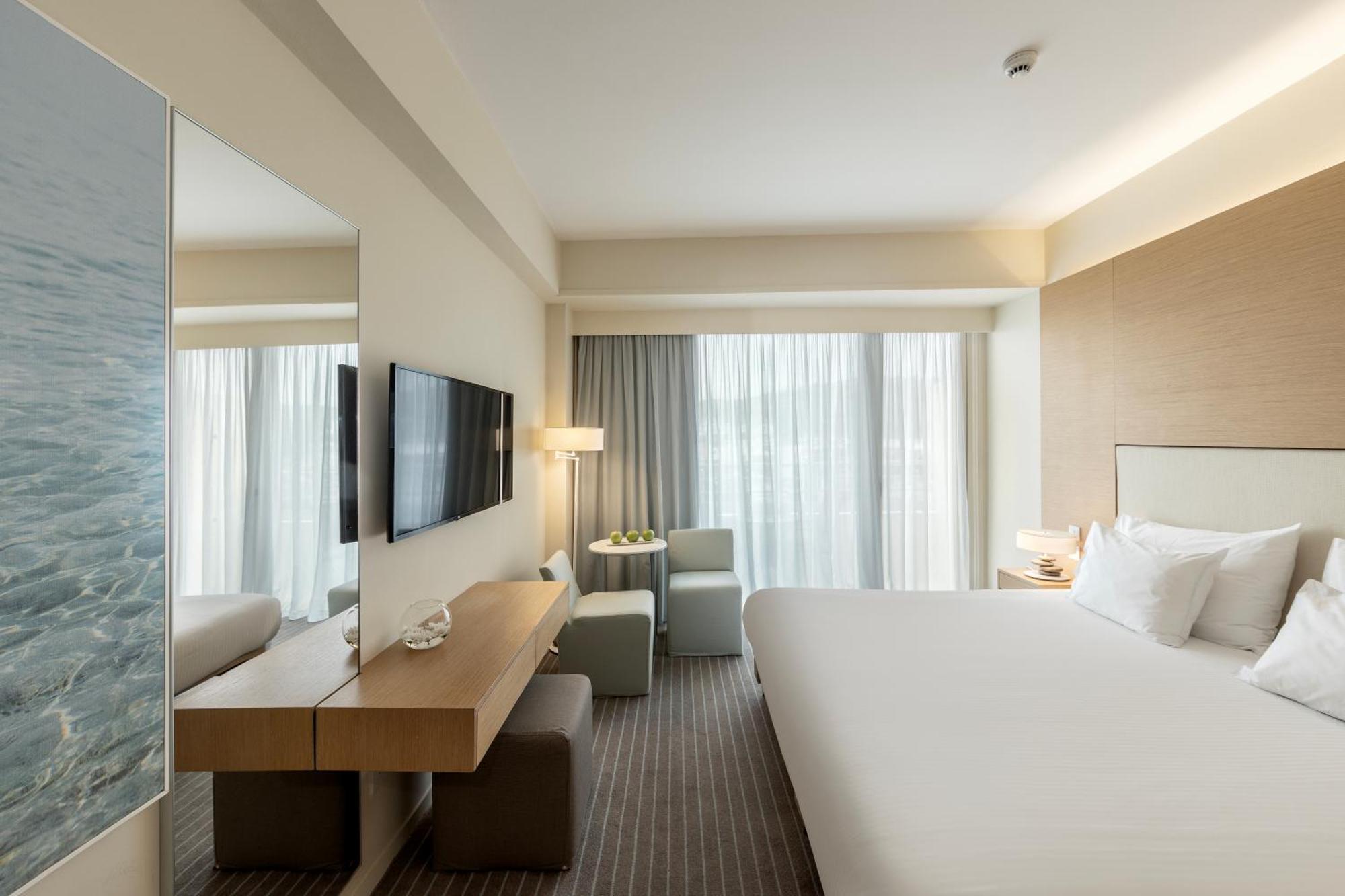 Hotel Capo Bay 5*