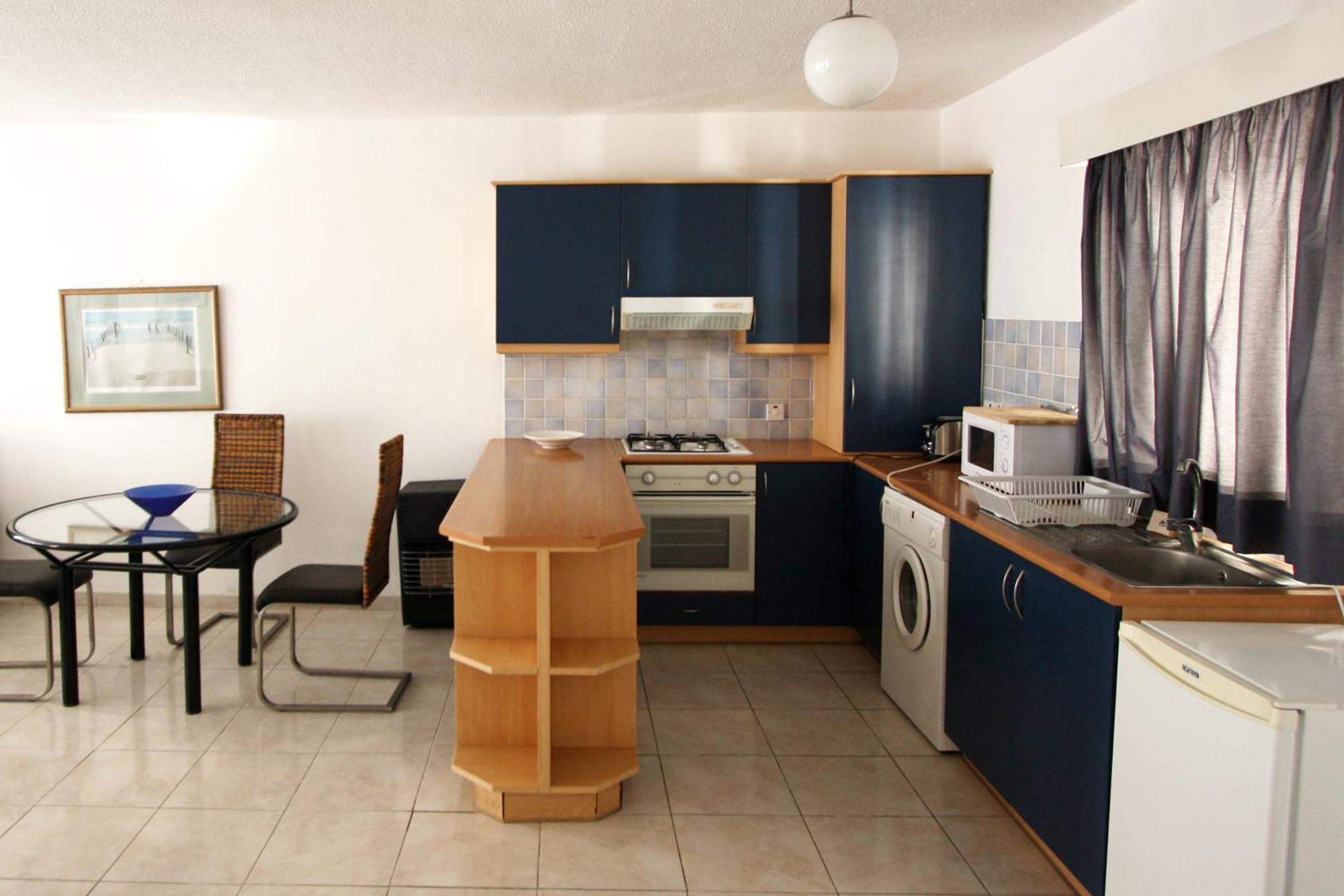 Pissouri Beach Apartments * Pissouri