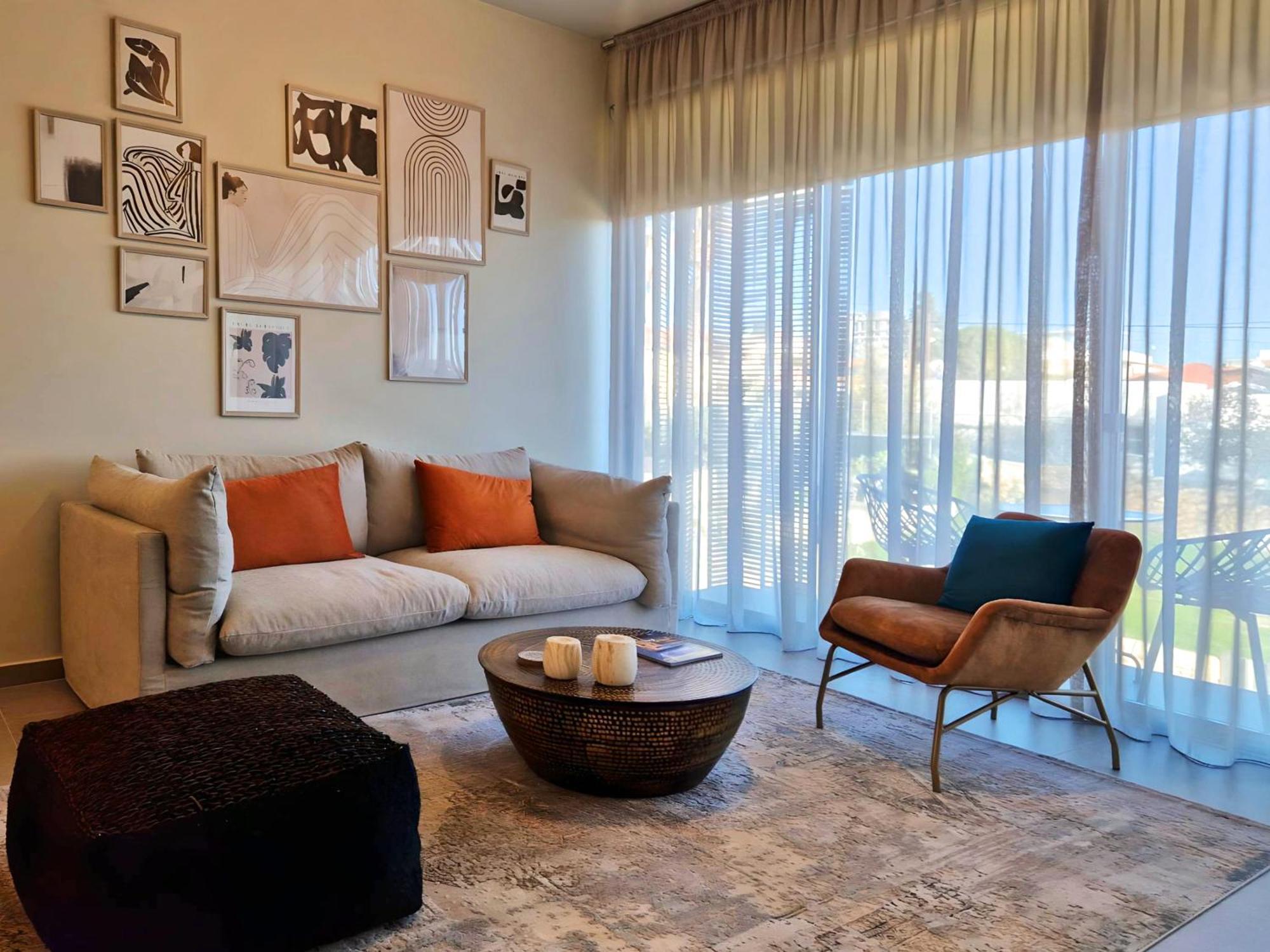 Aeon Residences - In The Heart Of * Paphos