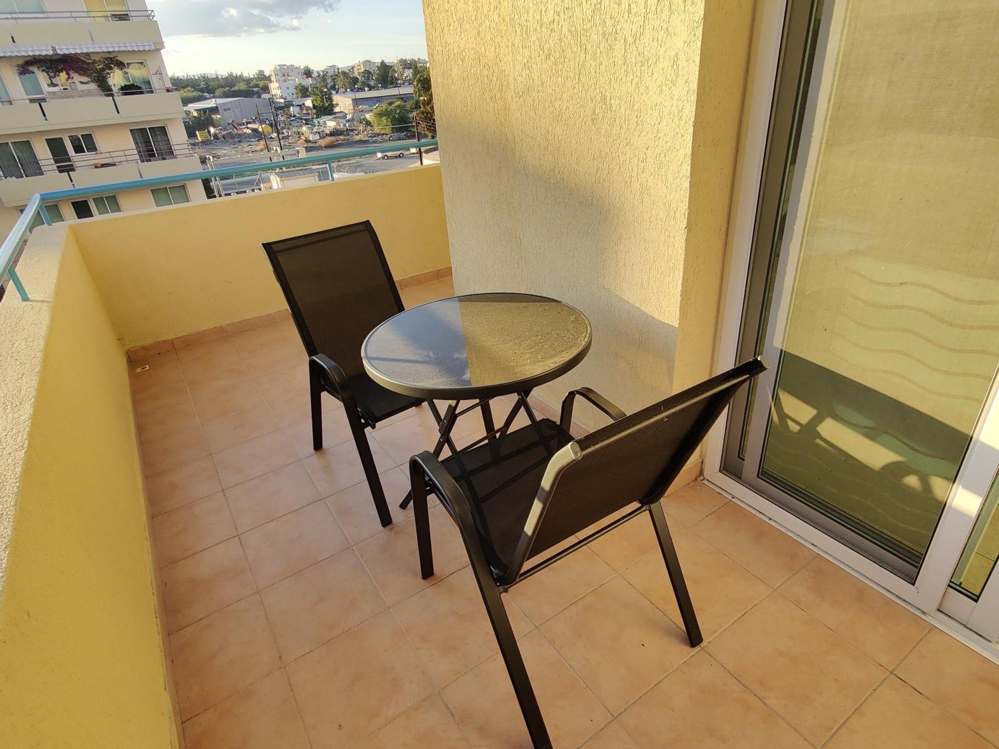 Apartment Maestro Ii *