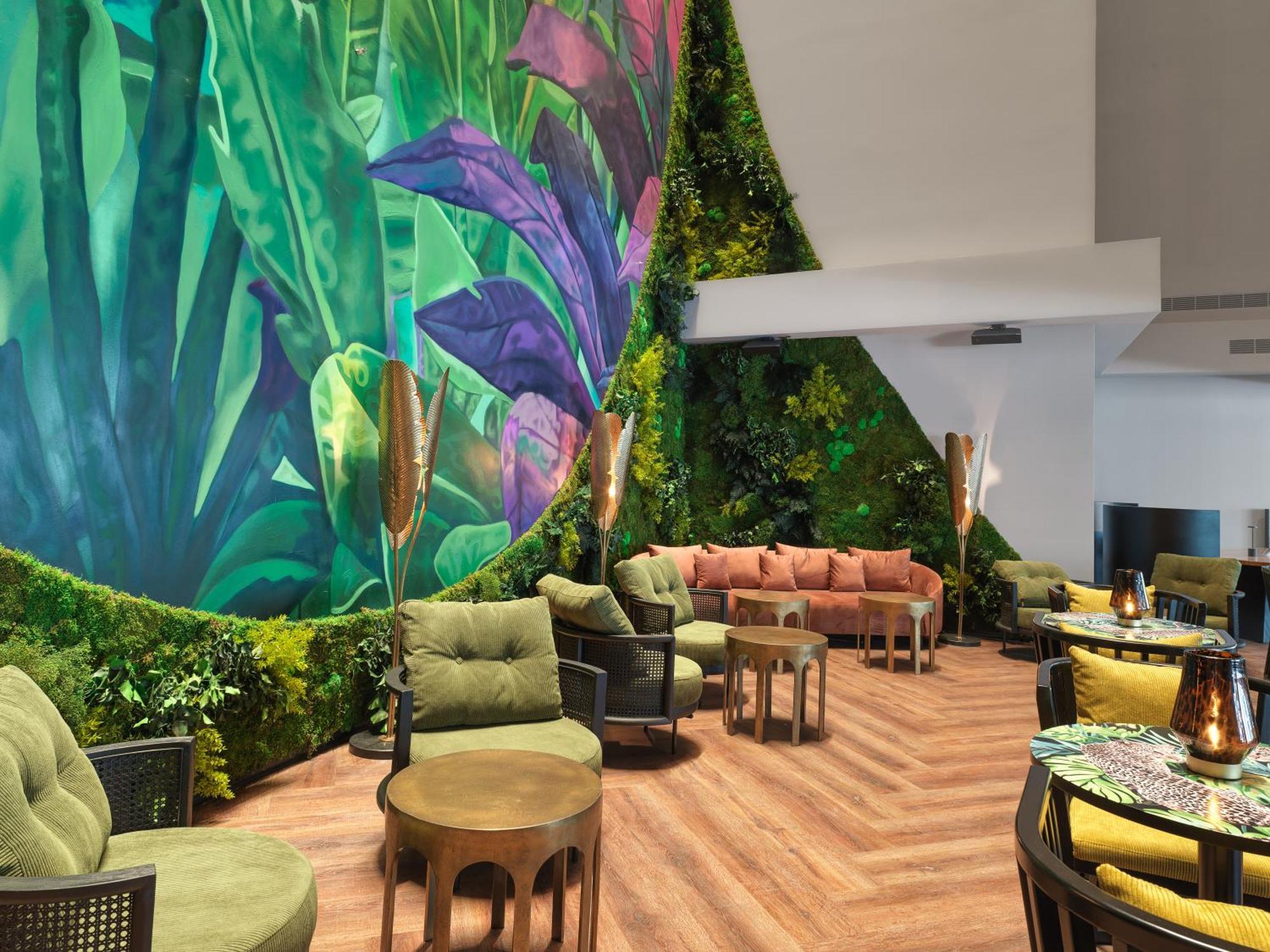 Hotel Nyx By Leonardo Limassol