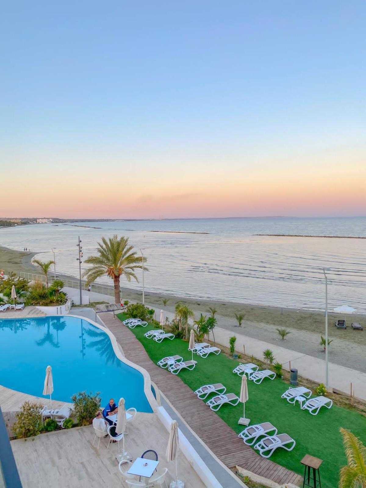 Hotel Lebay