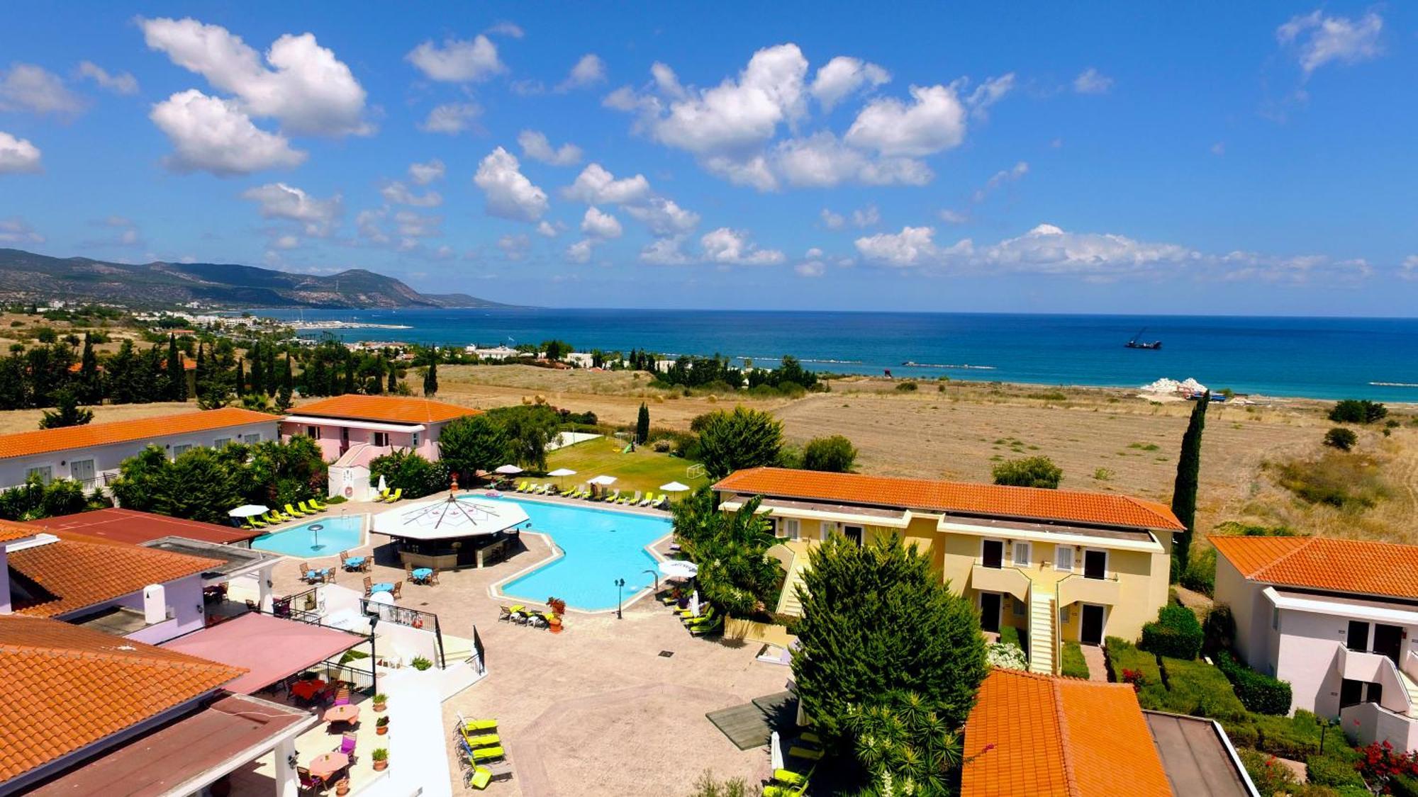 Aparthotel Akamanthea Village Polis
