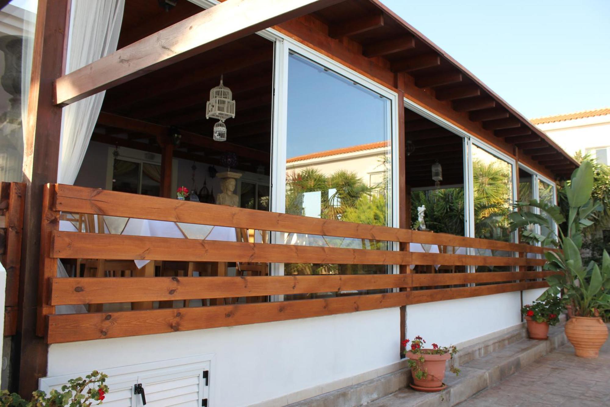 Akamanthea Village Aparthotel 4*