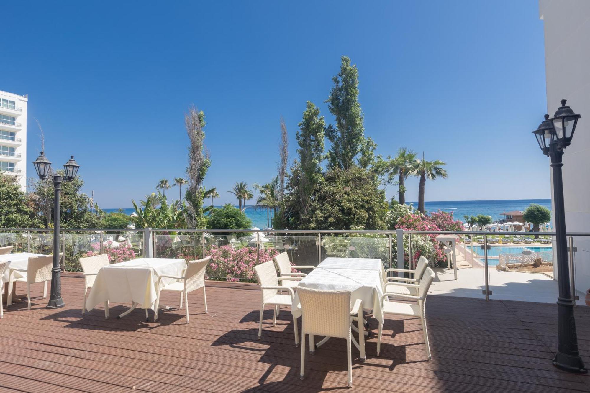 Hotel Iliada 4*