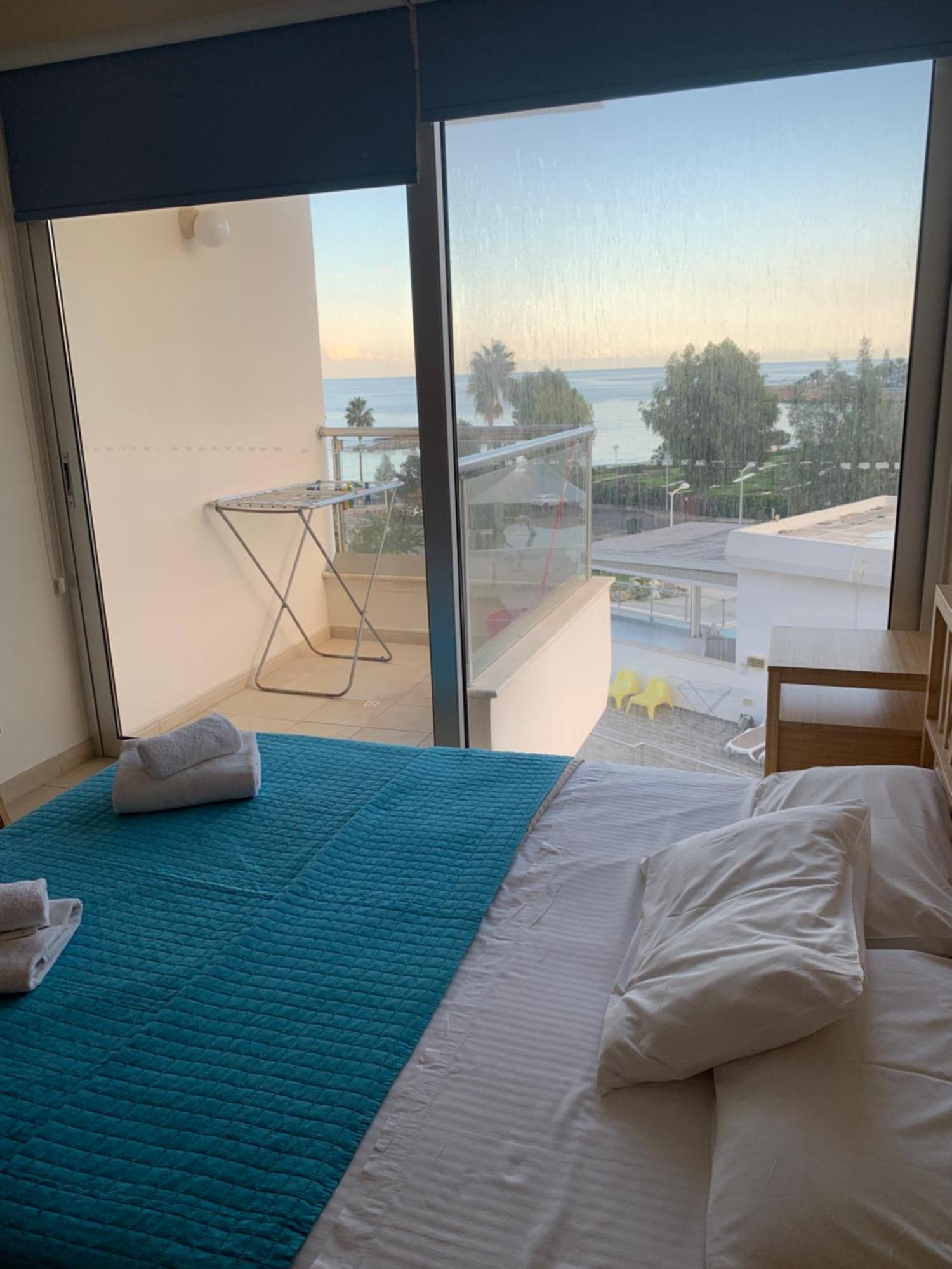 Pallinio Court 402 Fig Tree Bay- Beach, Iasonos Str 7a Apartment *