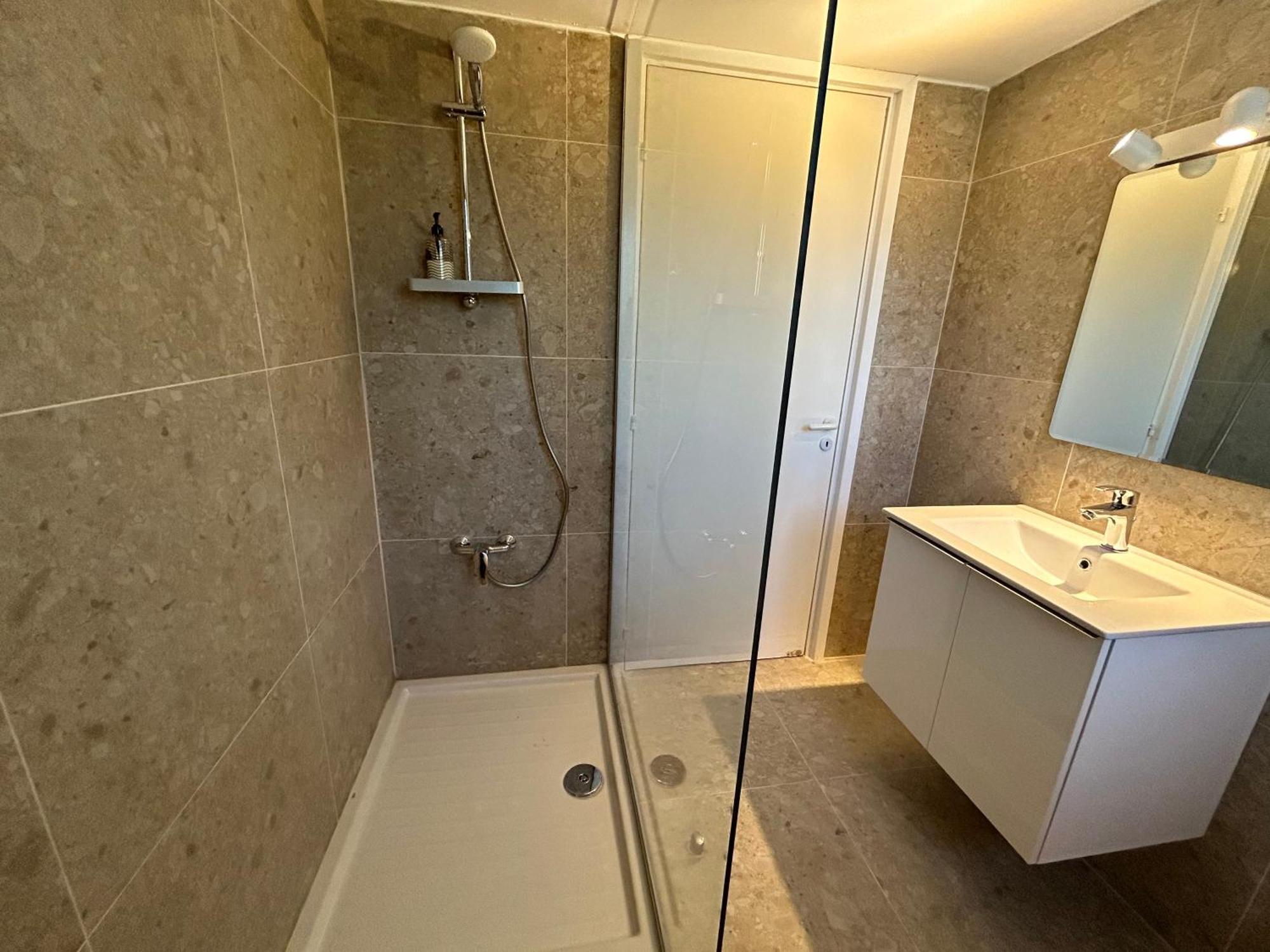 Himonas Apartment *