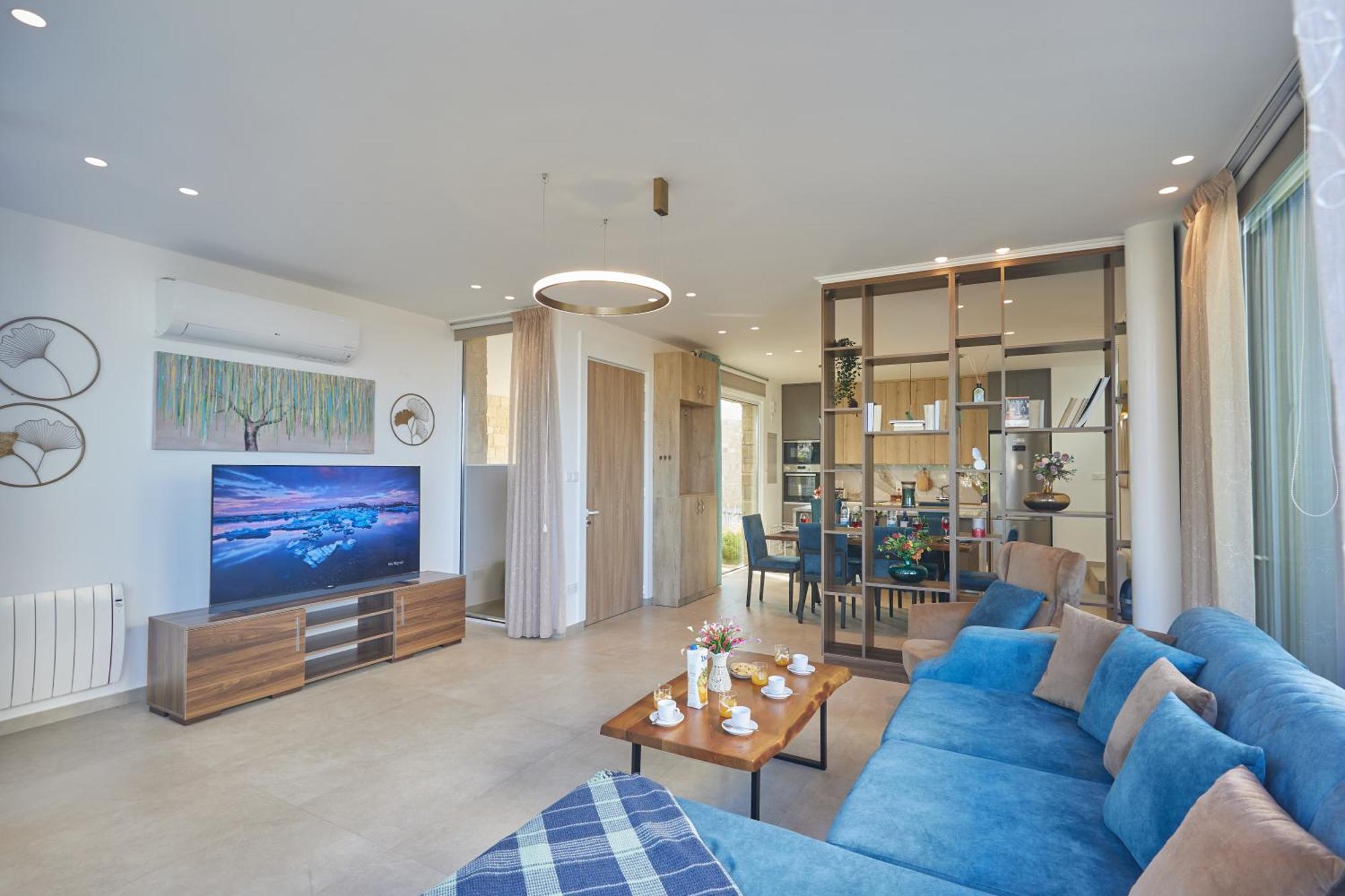 Villa Vie Bleu 3 Bedroom Protaras