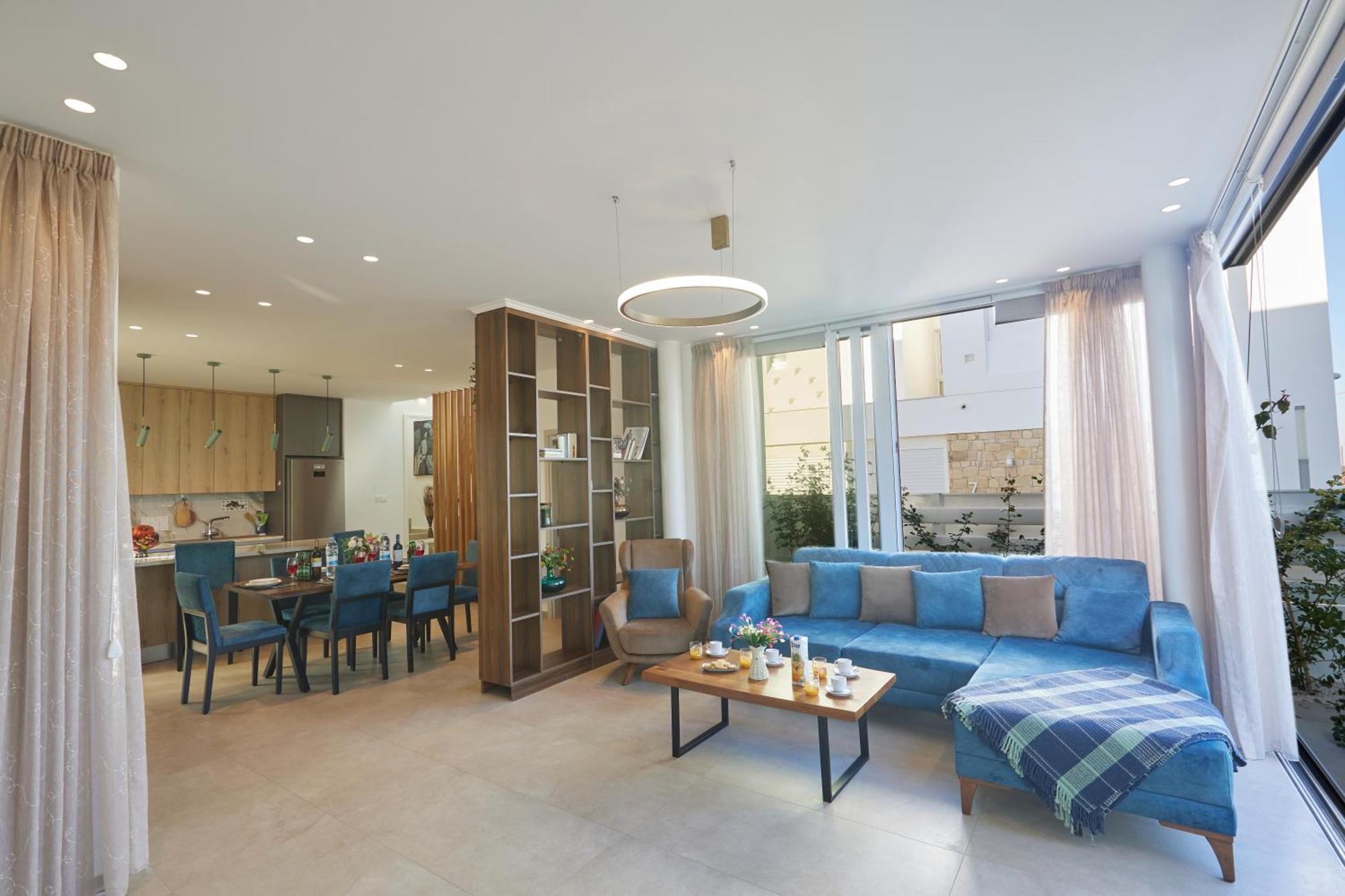 Vie Bleu 3 Bedroom