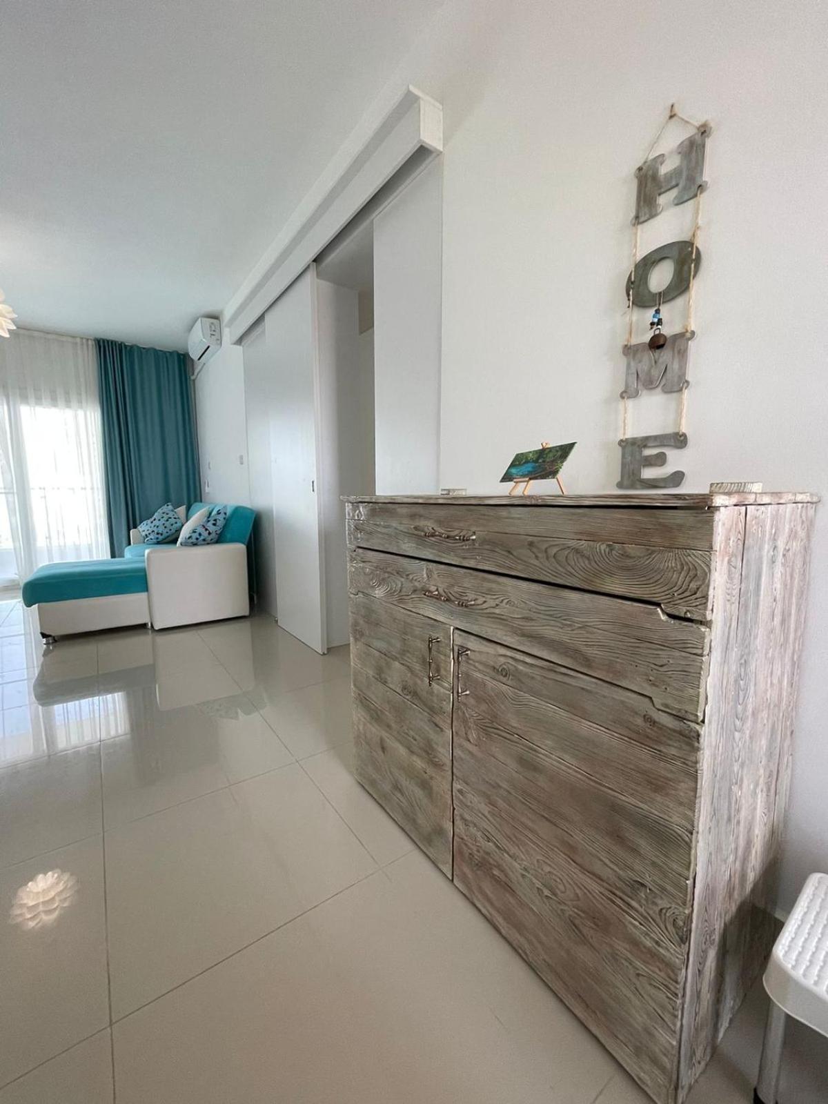 Apartment Blue In 5* Ceasar