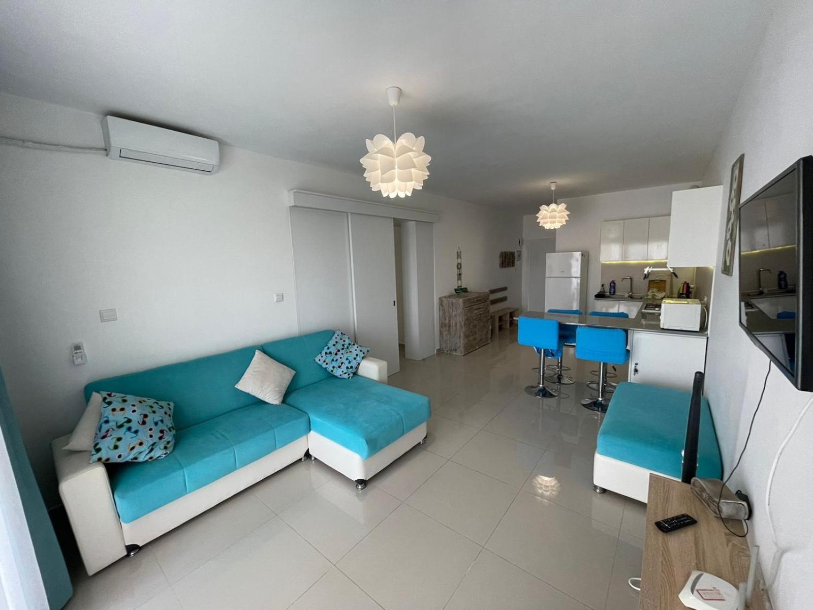 Apartment Blue In 5* Ceasar *