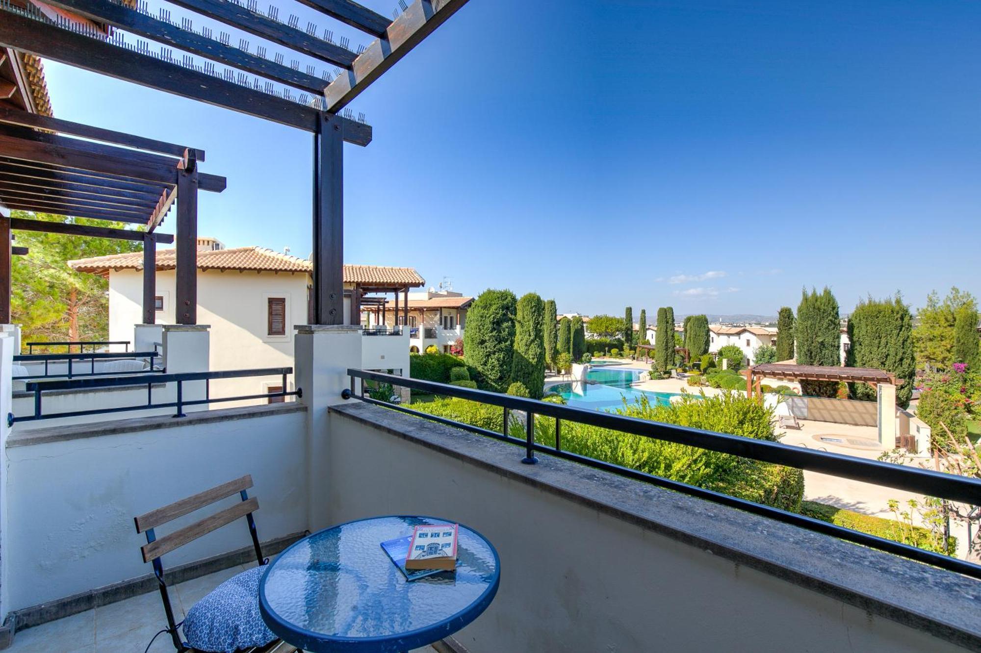 2 Bedroom Assia With Communal Pool, Aphrodite Hills *