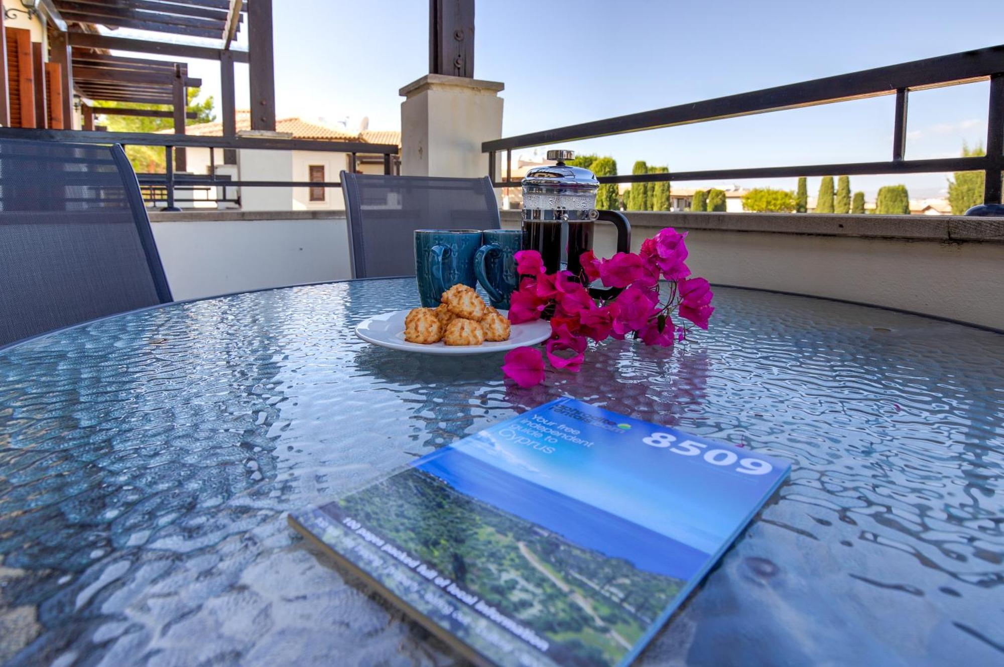 2 Bedroom Assia With Communal Pool, Aphrodite Hills
