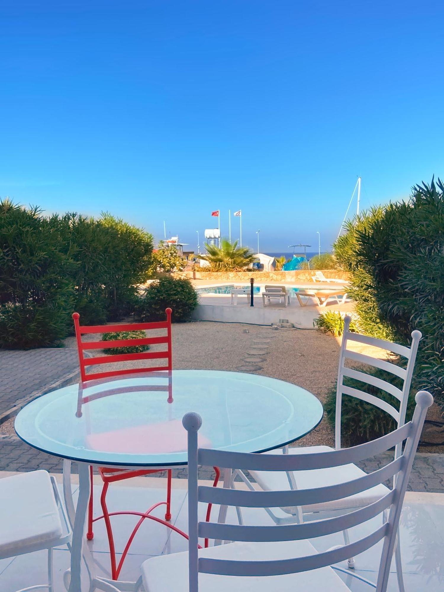 Spacious Three-bedroom With Sea View A4 *