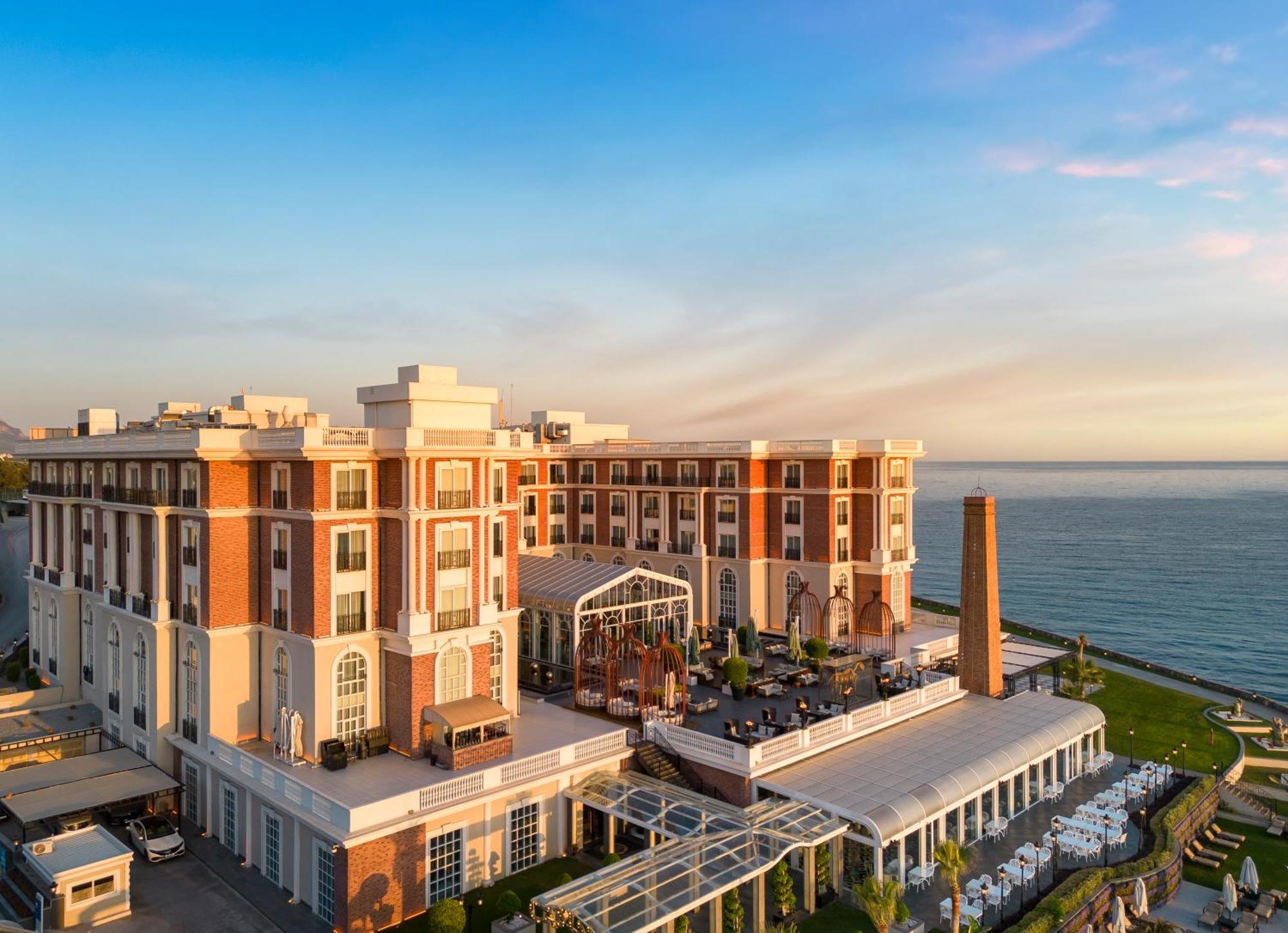 Resort Kaya Palazzo & Casino