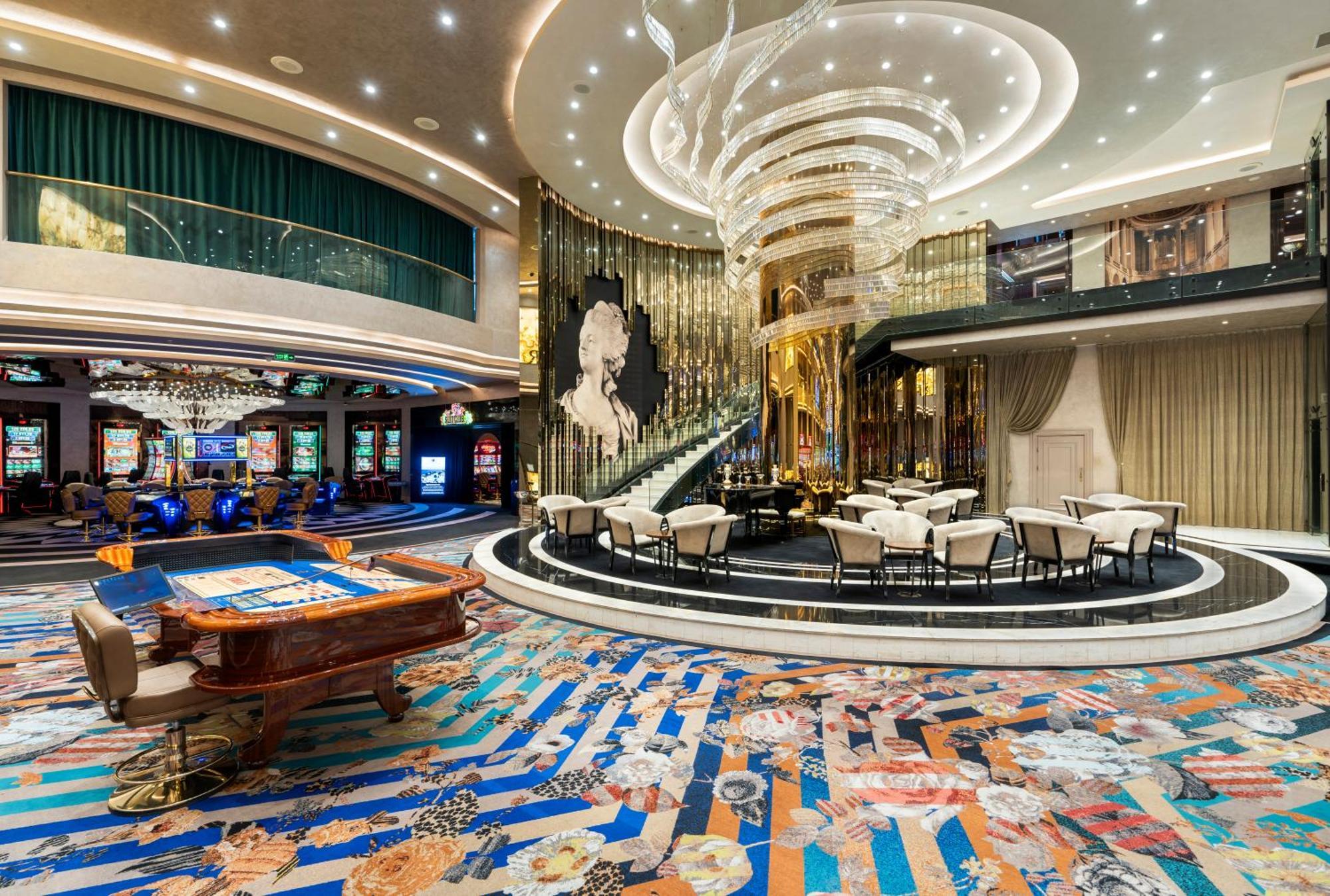 Kaya Palazzo & Casino Resort