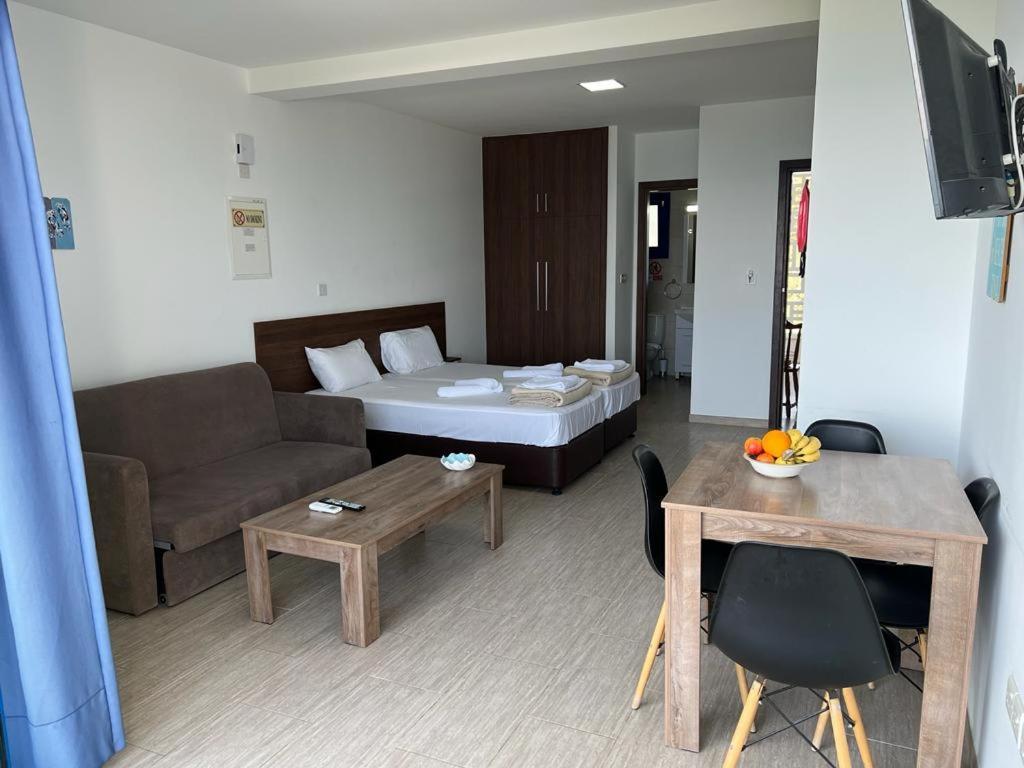 Panayiotis Aparthotel *