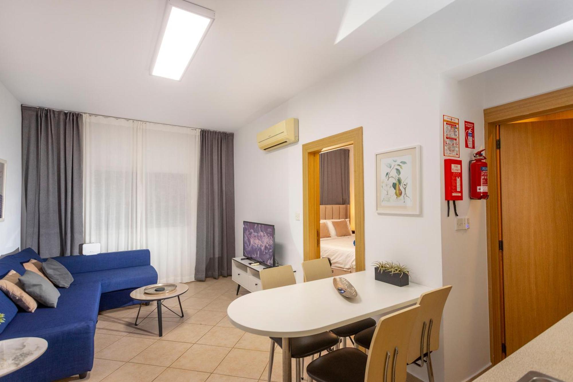 Apartment Palm By Trulycyprus *