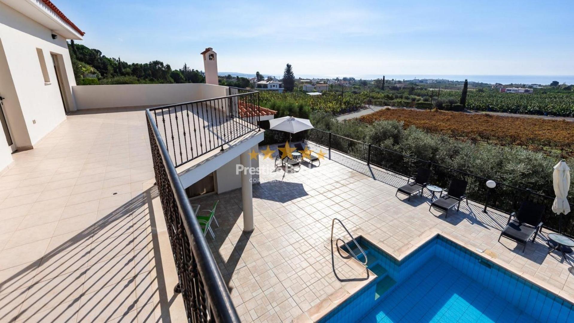 Eframia Ena By Prestige Bookings * Peyia
